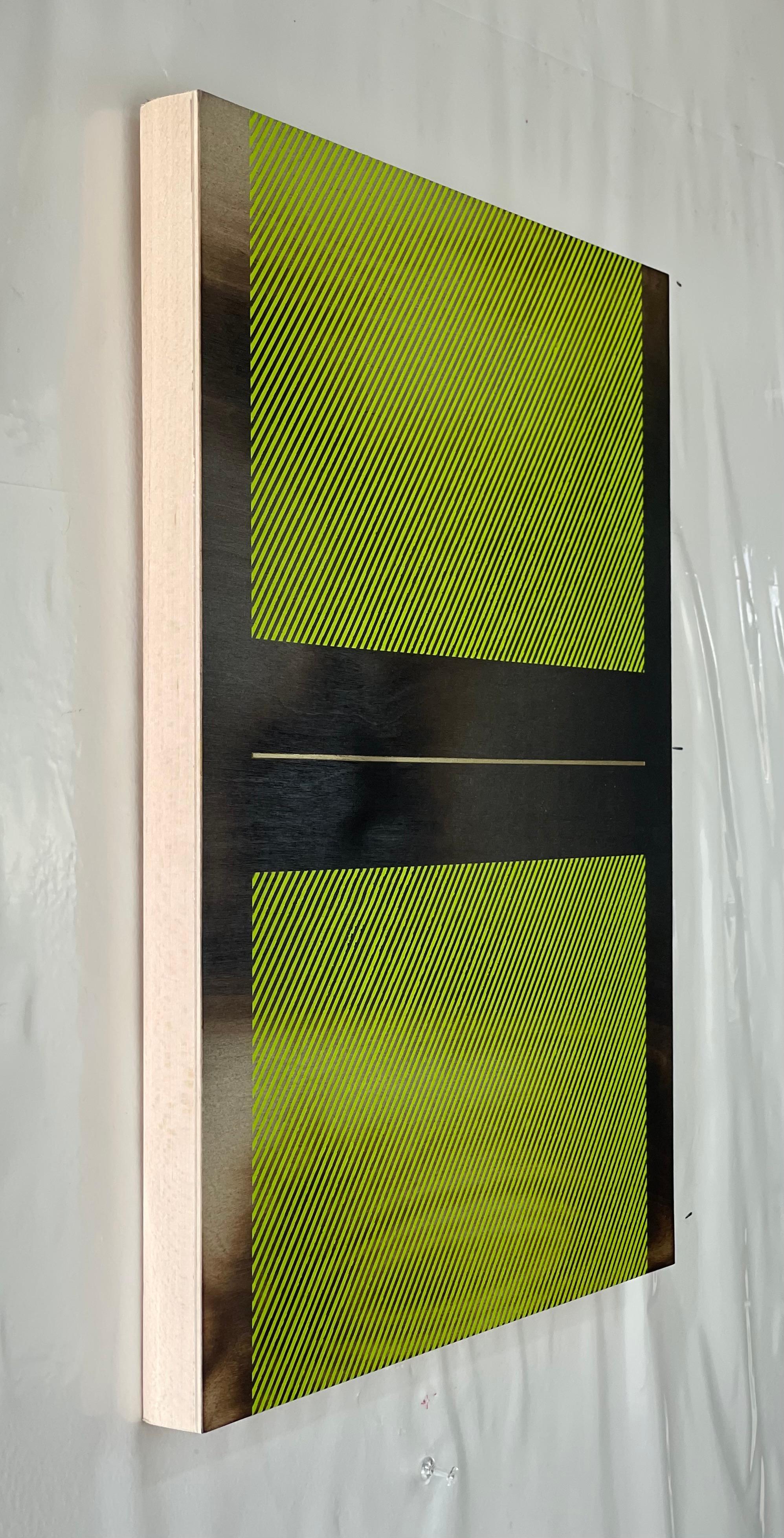 Giallo chartreuse Mångata (pittura a griglia minimal wood hard-edge dopamina vibrante) - Painting Minimalismo di Melisa Taylor Metzger