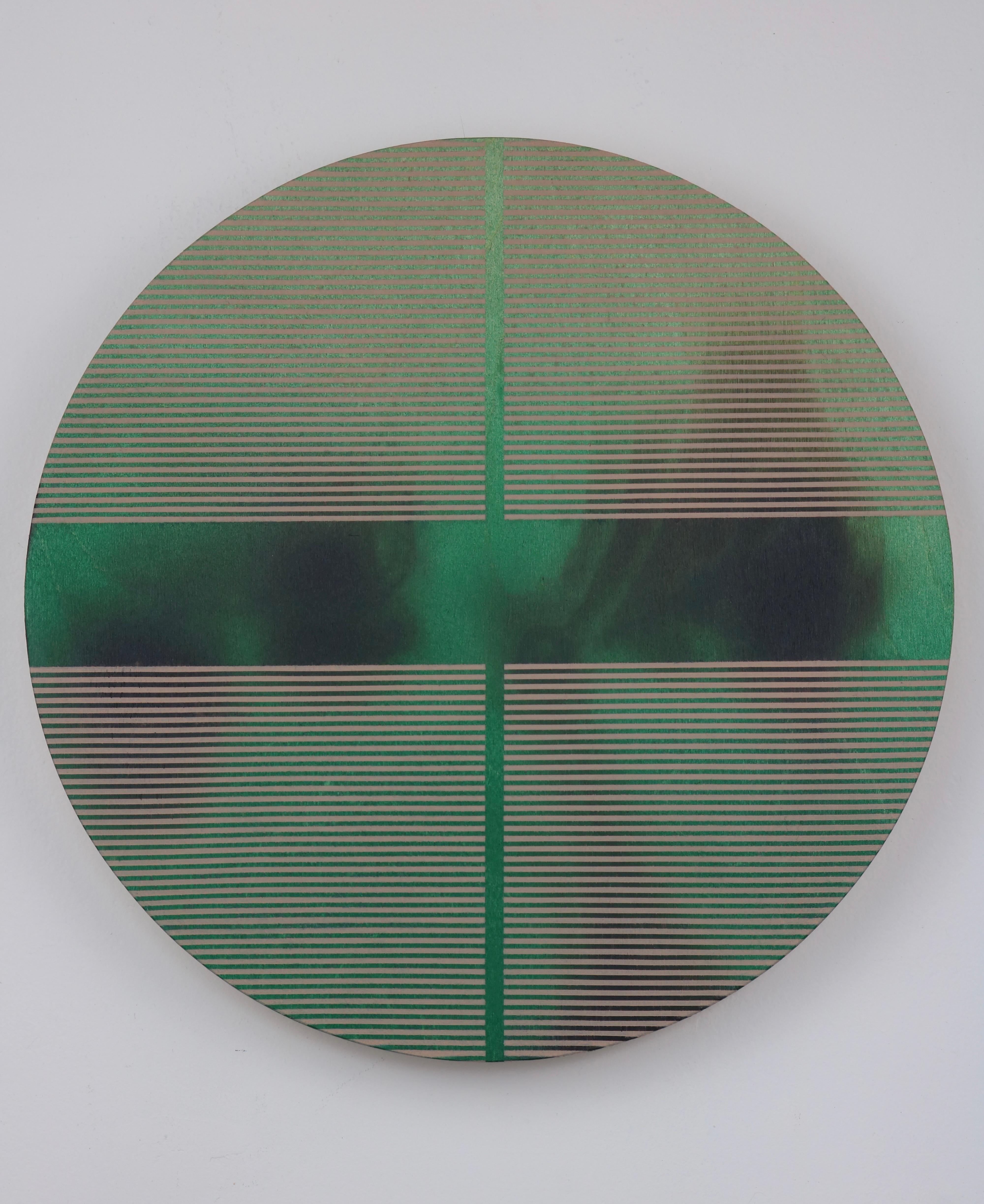 Smaragdgrüne Pille (minimalistisches rundes Gemälde auf Holz dopamine Kunst) – Mixed Media Art von Melisa Taylor Metzger