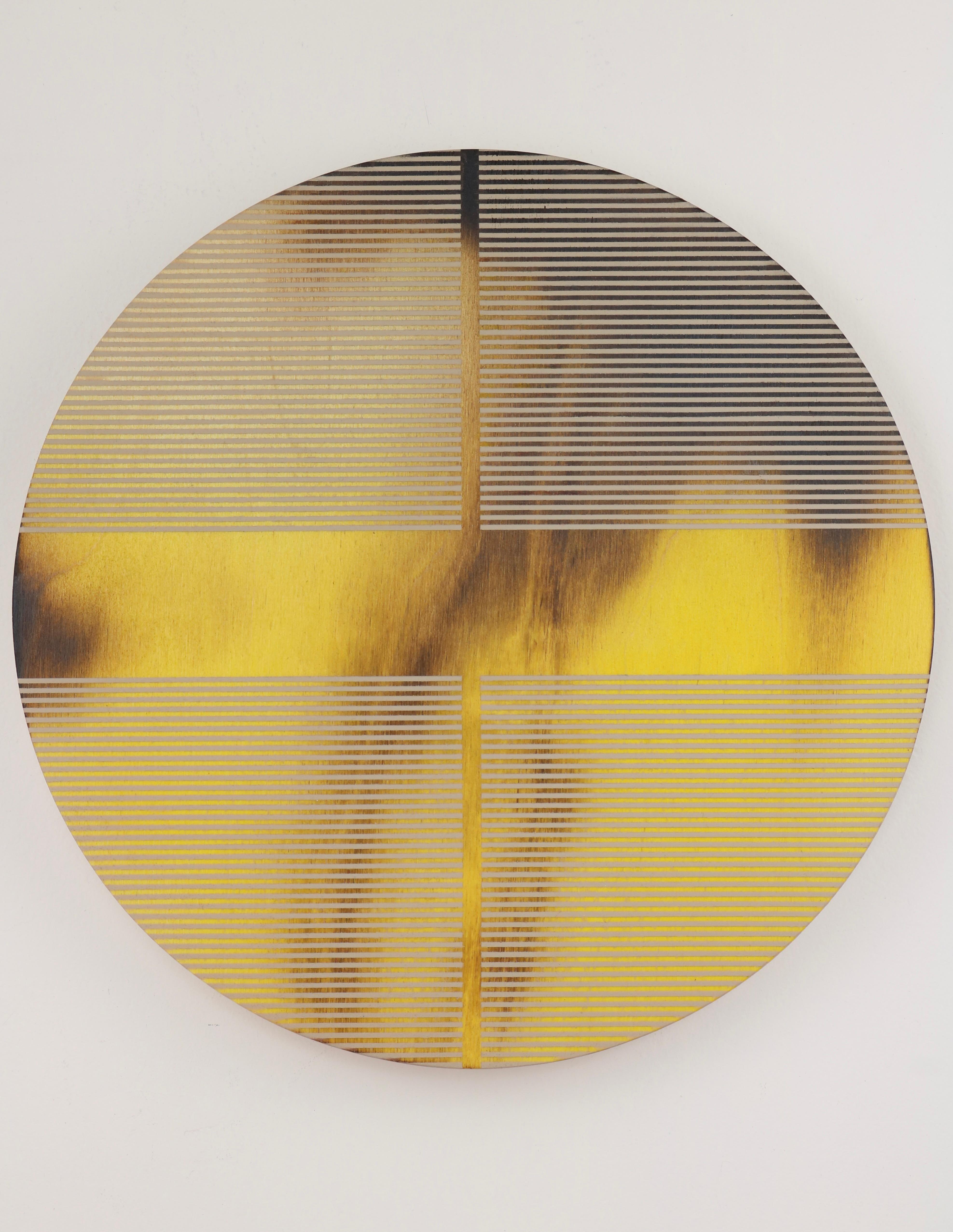 Melisa Taylor Metzger Abstract Painting – Zitronengelbe Pille (minimalistisches rundes Gemälde auf Holz dopamine Farbe)