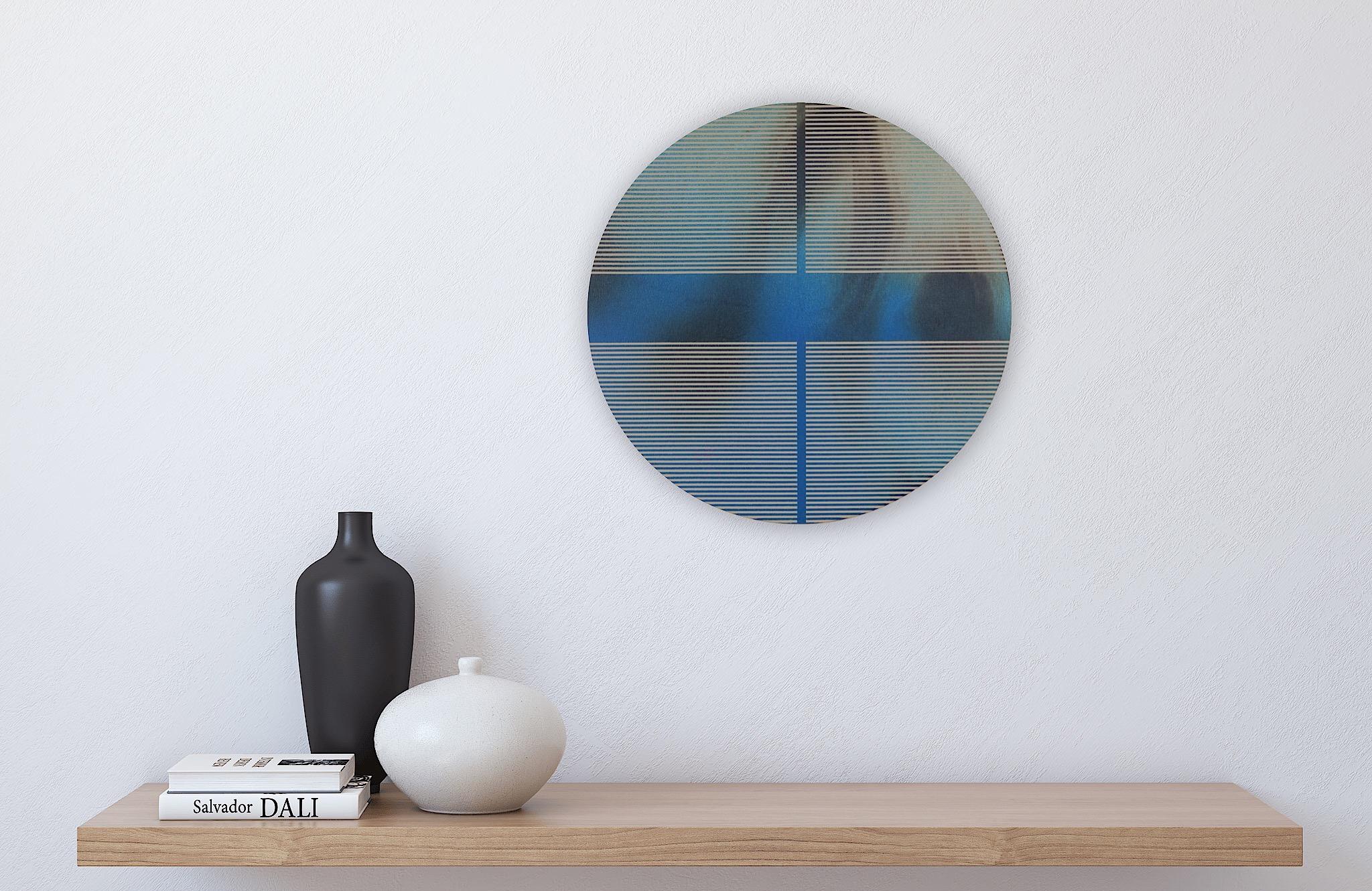 Méditerranean sea blue pill (minimaliste grid round painting on wood dopamine) For Sale 2