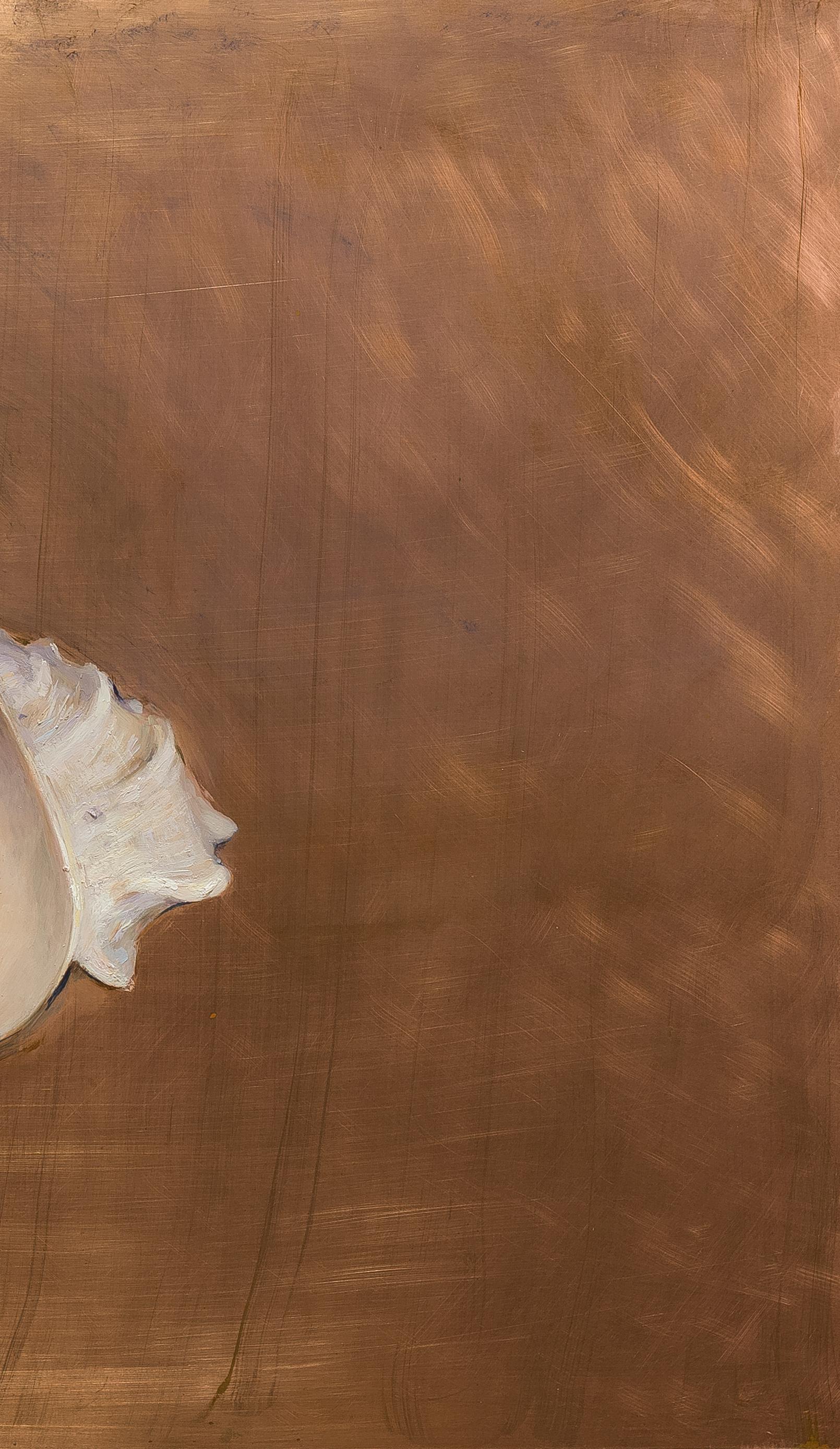 Listen, Shell, peinture à l'huile sur cuivre,  Style de réalisme, Florence, Sound of Sea - Réalisme Painting par Melissa F. Sanchez
