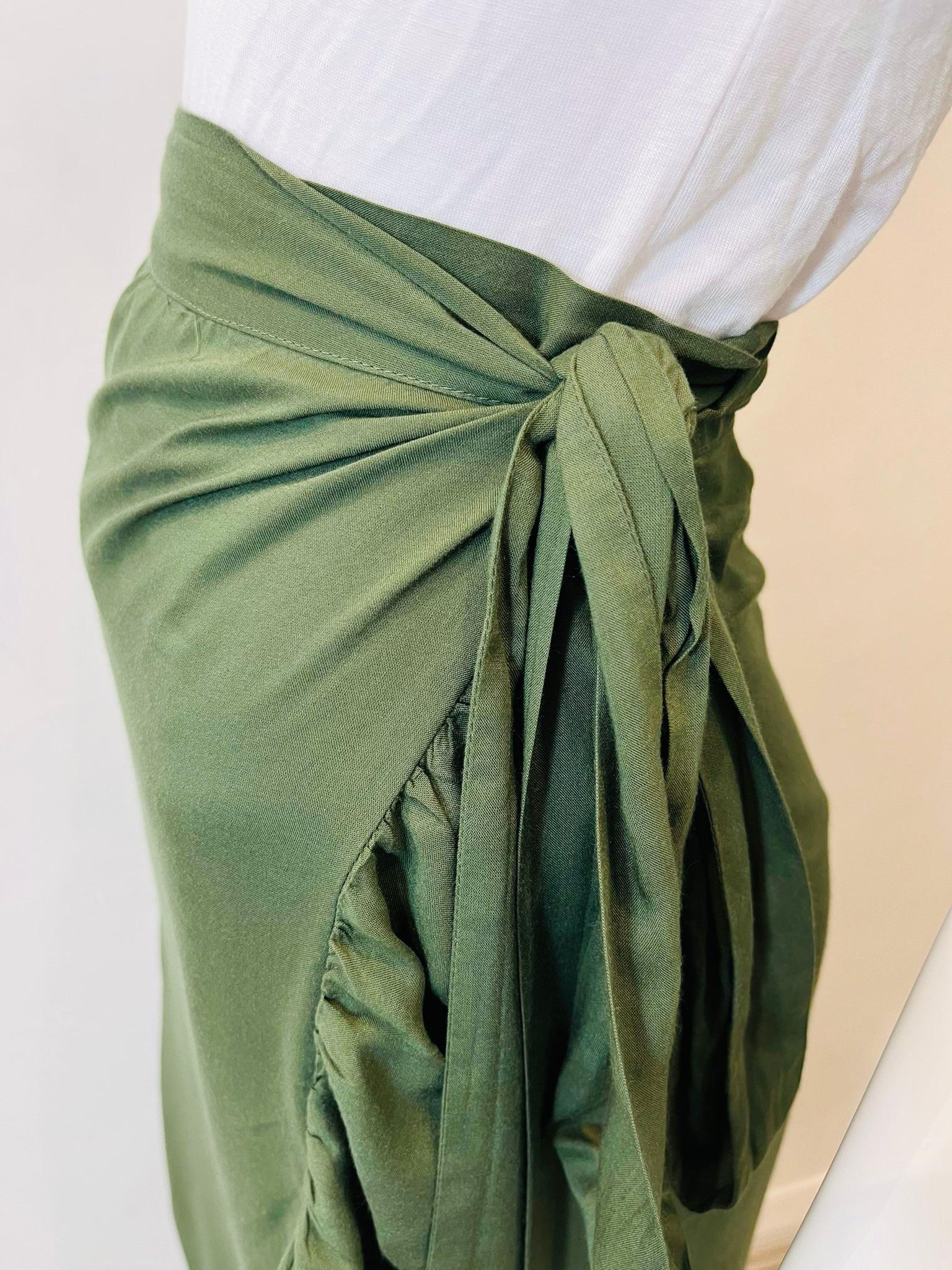 Melissa Odabash Wrap Skirt For Sale 1