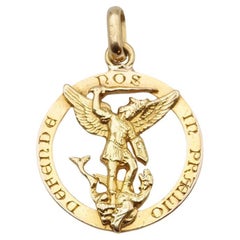 Mellerio Archangel St Michael pendant in 18k gold, defende nos in praelio