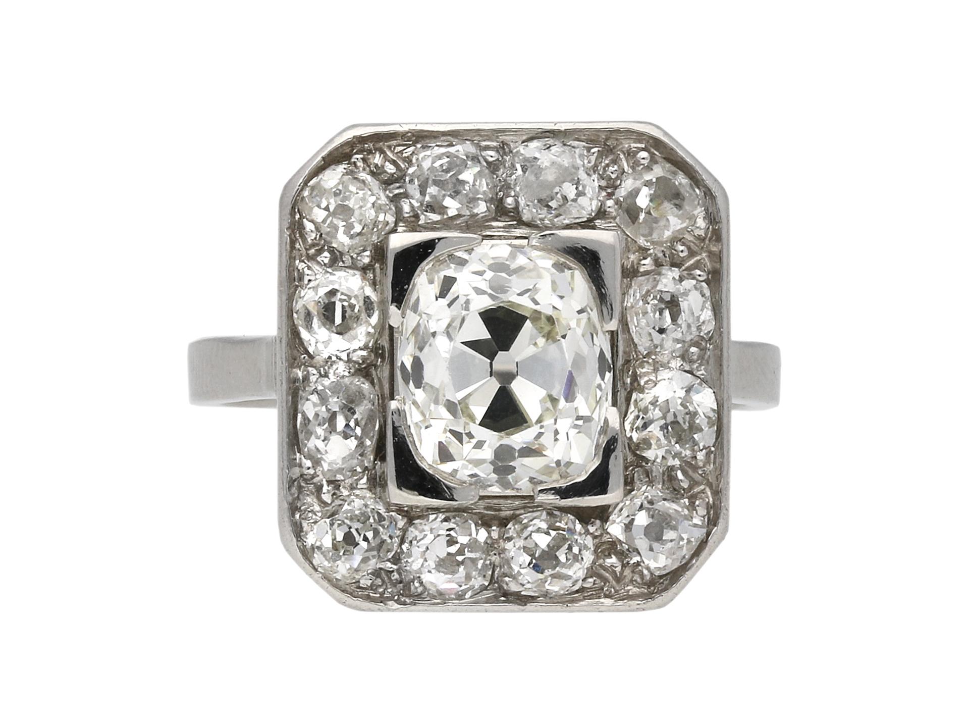 Women's or Men's Mellerio Art Deco Diamond Cluster Ring, French, circa 1925 For Sale