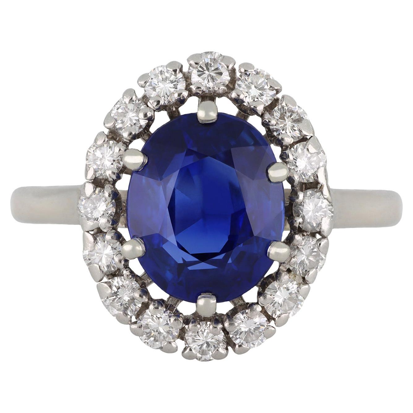 Mellerio Burmese sapphire and diamond coronet cluster, French, circa 1950. For Sale