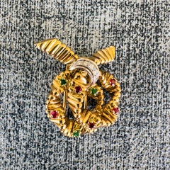 Mellerio Dits Meller 18K Gold Ruby Emerald Diamond Pavé Ribbon Clip Brooch 1940s