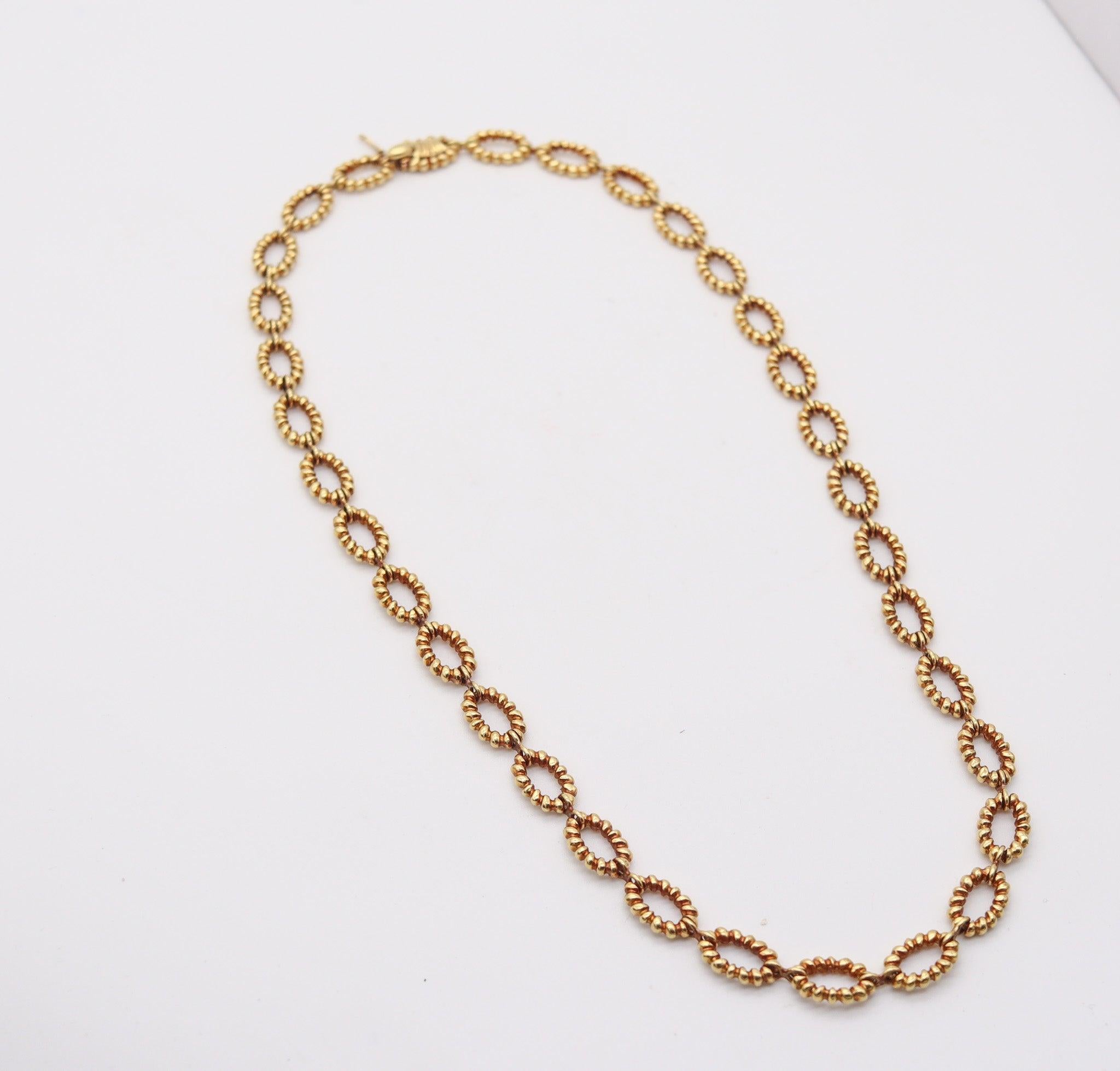 MELLERIO DITS MELLER 1970 Paris Chain Necklace Solid Textured 18Kt Yellow Gold 1
