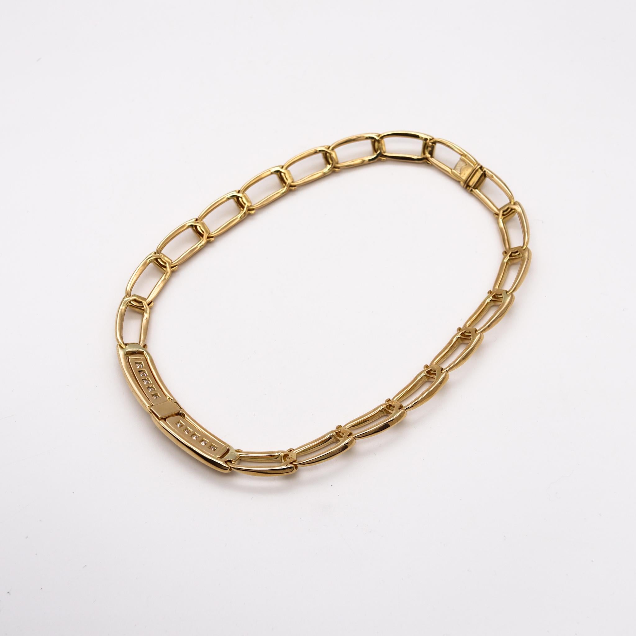 Modernist Mellerio Dits Meller 1970 Paris Rare Necklace 18kt Gold 1.11 Cts VVS Diamonds For Sale