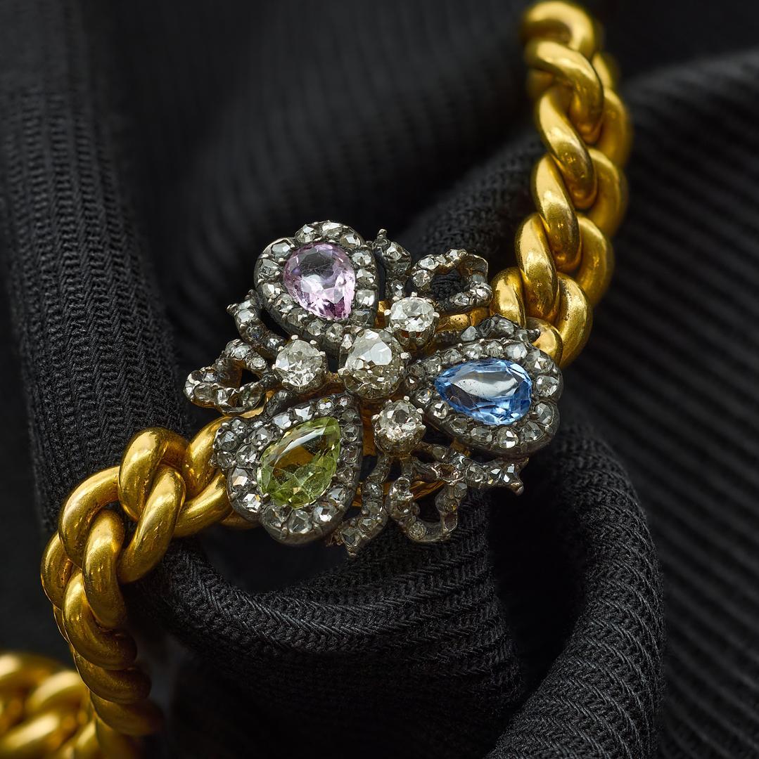 Mellerio dits Meller Bracelet trèfle antique en saphir et diamant en vente 1