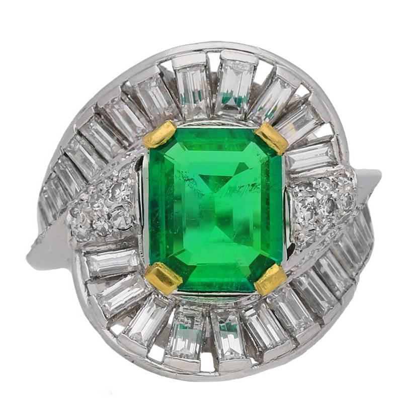 Mellerio Natürlicher, nicht geschliffener Muzo-Smaragd-Diamantenring, um 1960