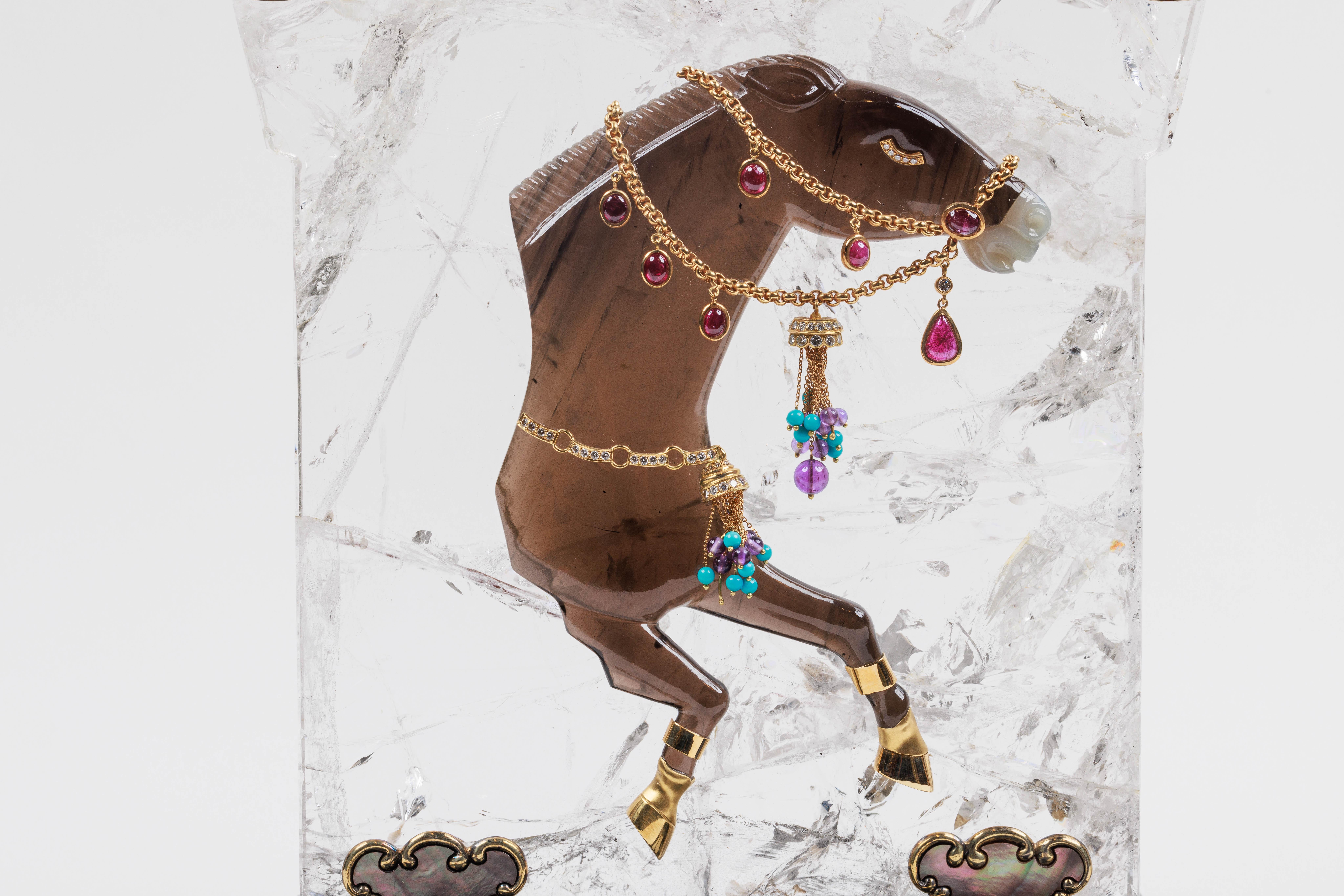 Französisches geschnitztes Pferd aus Gold, Diamanten, Silber und Rauchquarz von Mellerio Paris (20. Jahrhundert) im Angebot