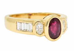 Mellerio Paris Vintage 2.10 Carats Ruby Diamond 18 Karat Gold Gemstone Ring