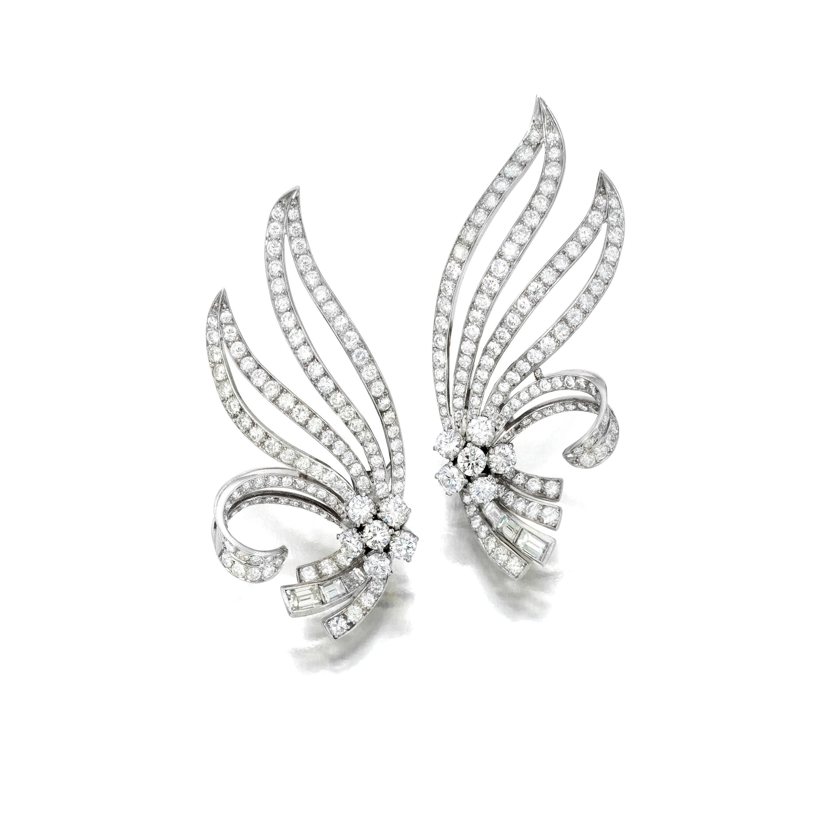Mellerio Platin 4,60 Karat Diamant Flügel Clip-On Climber Ohrringe im Angebot 3
