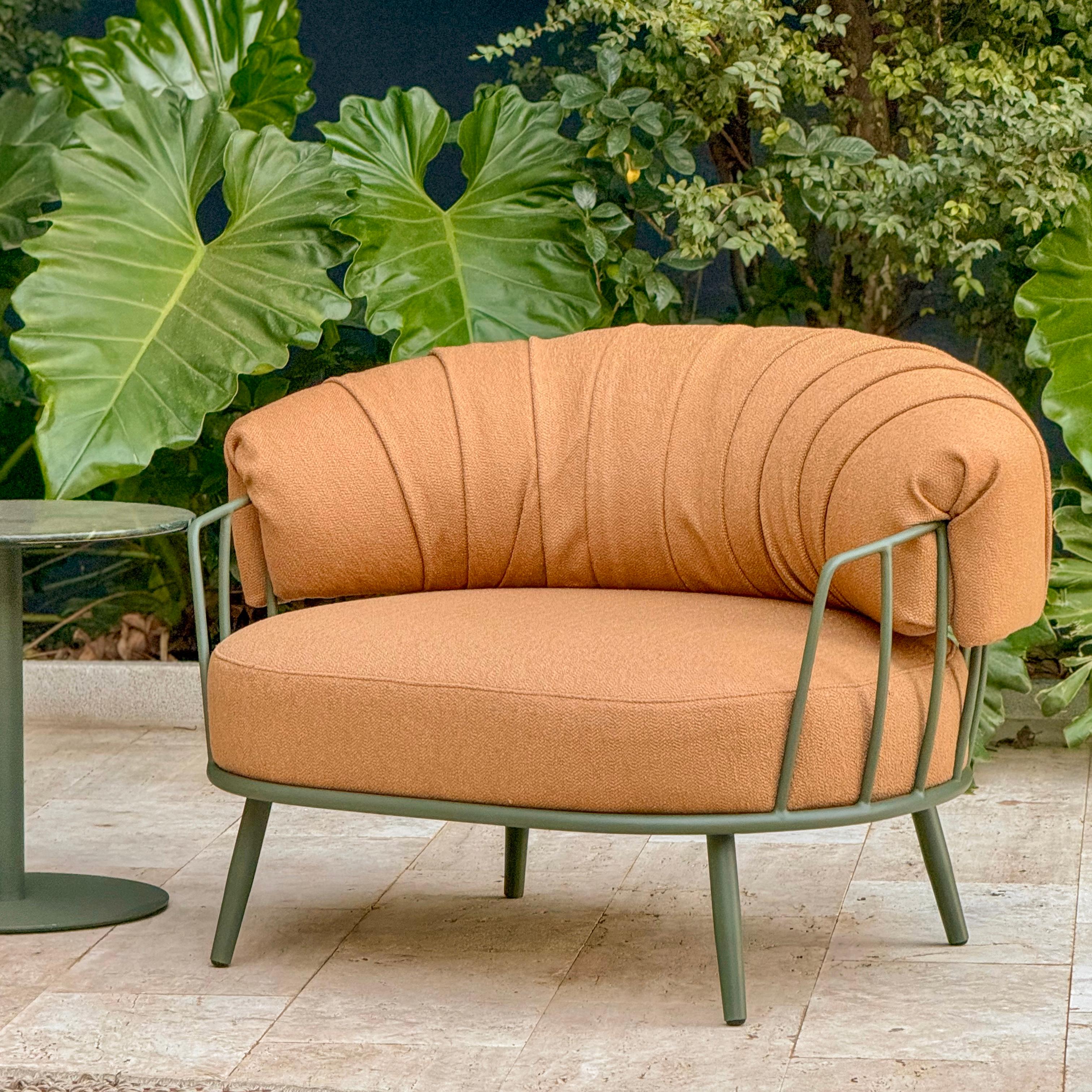 Sillón contemporáneo Mellow de aluminio con tapicería de tela o piel en Nuevo estado para la venta en Porto, PT