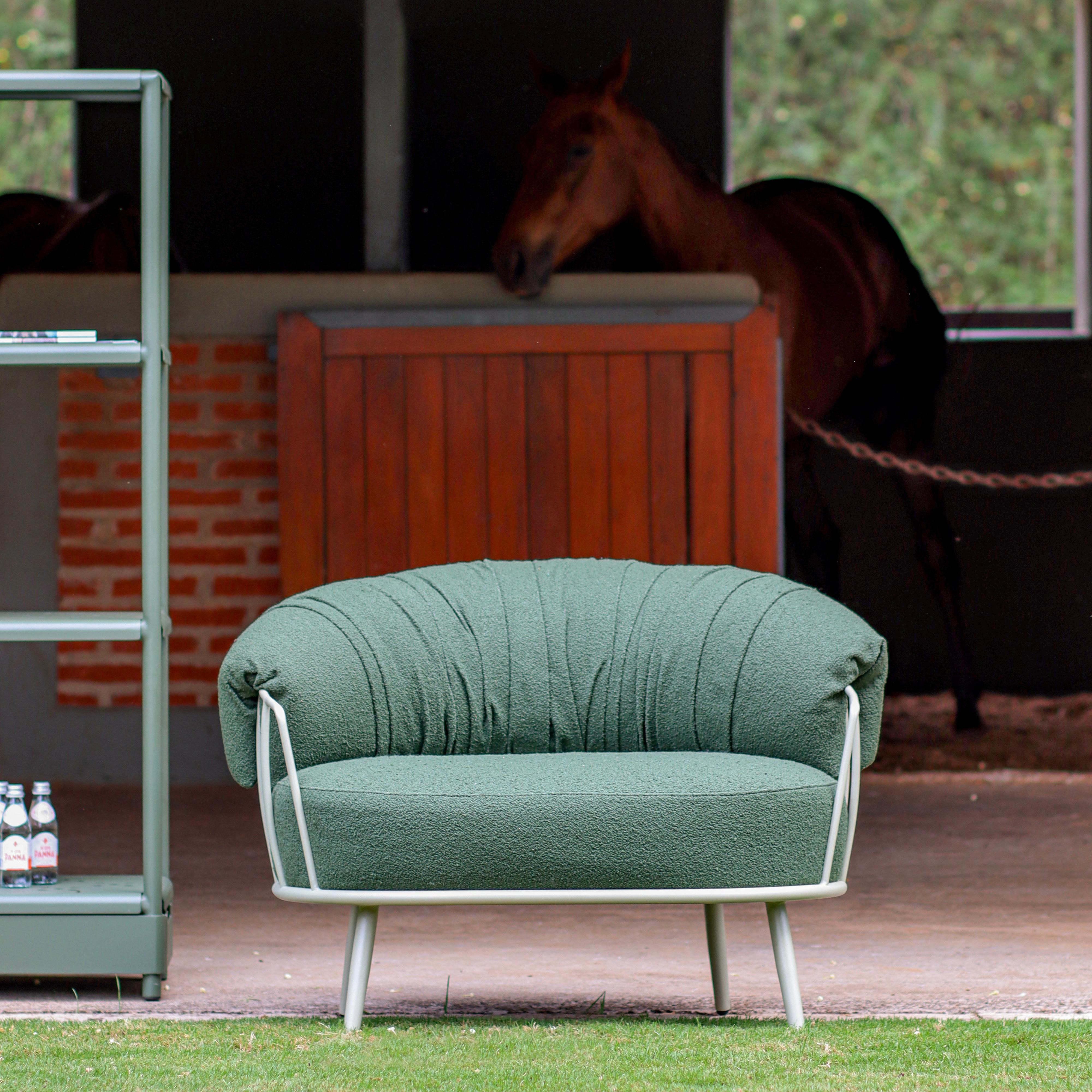 Sillón contemporáneo Mellow de aluminio con tapicería de tela o piel en venta 1