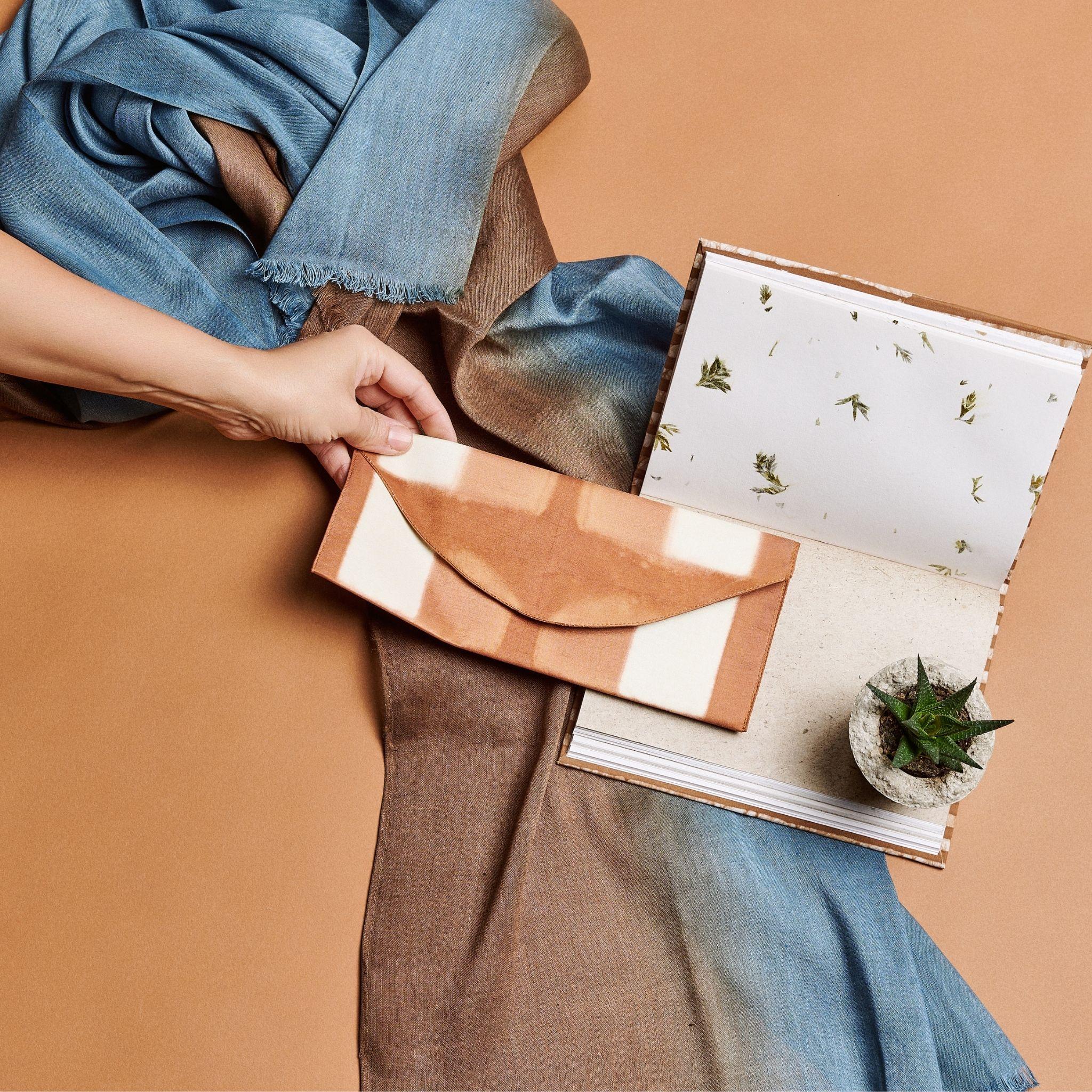 Melo Gold Mulberry Silk Shibori Hand Printed  Artisanal Envelope Pouch For Sale 6