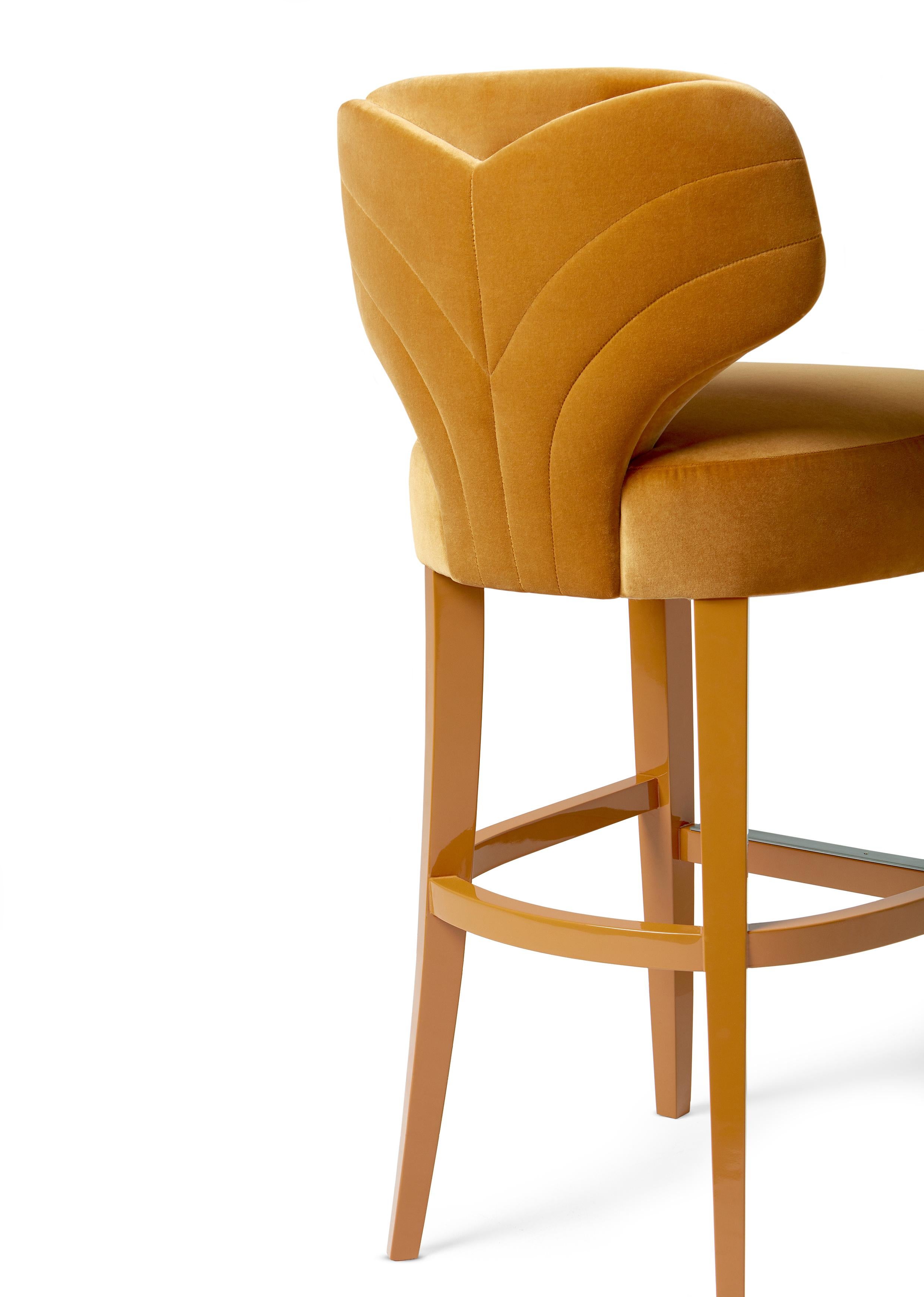 Post-Modern Melody Counter Stool by Munna For Sale