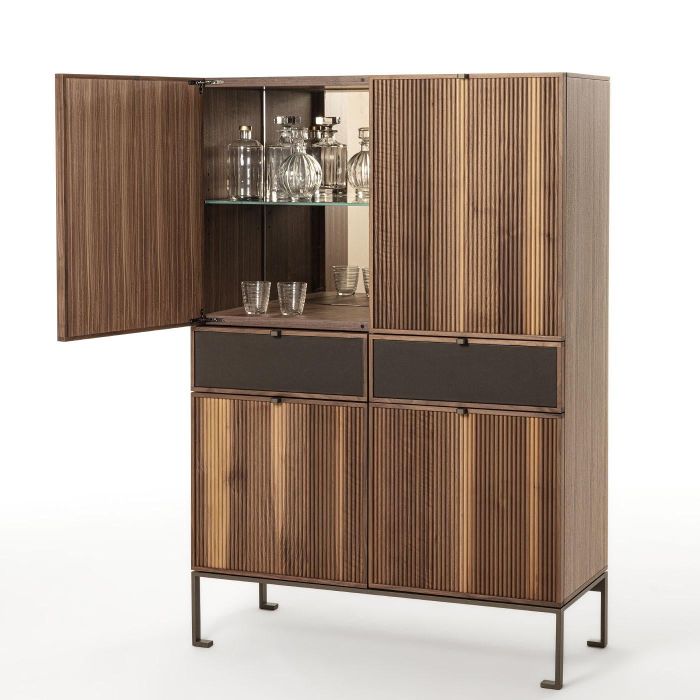 XXI secolo e contemporaneo Melody L Canaletto Walnut Wood Storage Cabinet by Durame in vendita