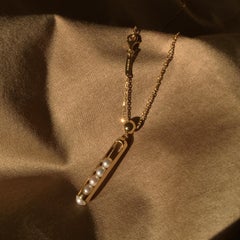 Melody Long Chain Pendant Necklace 18 Karat Yellow Gold Akoya Pearls