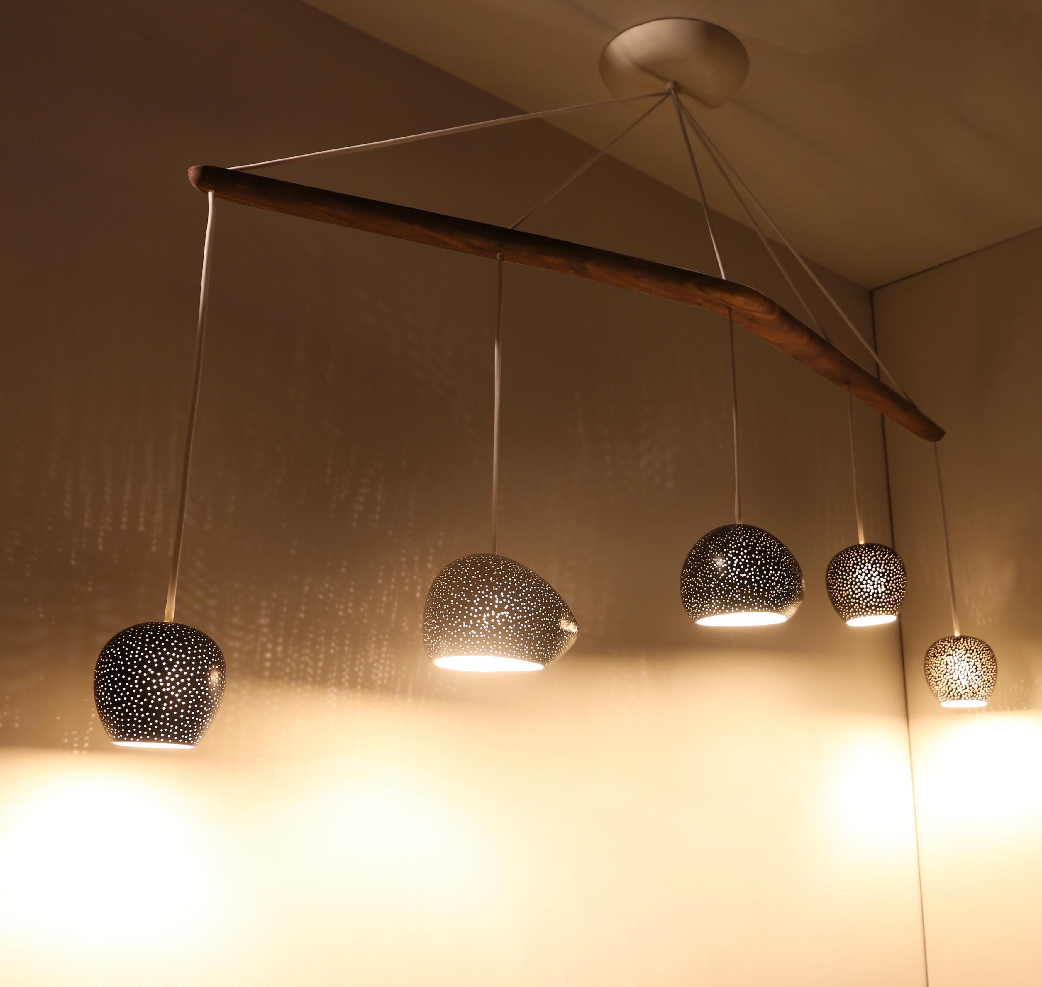 CLAYLIGHT MELODY • Modern Chandelier • Five Pendants • Ceramic • Walnut For Sale 4