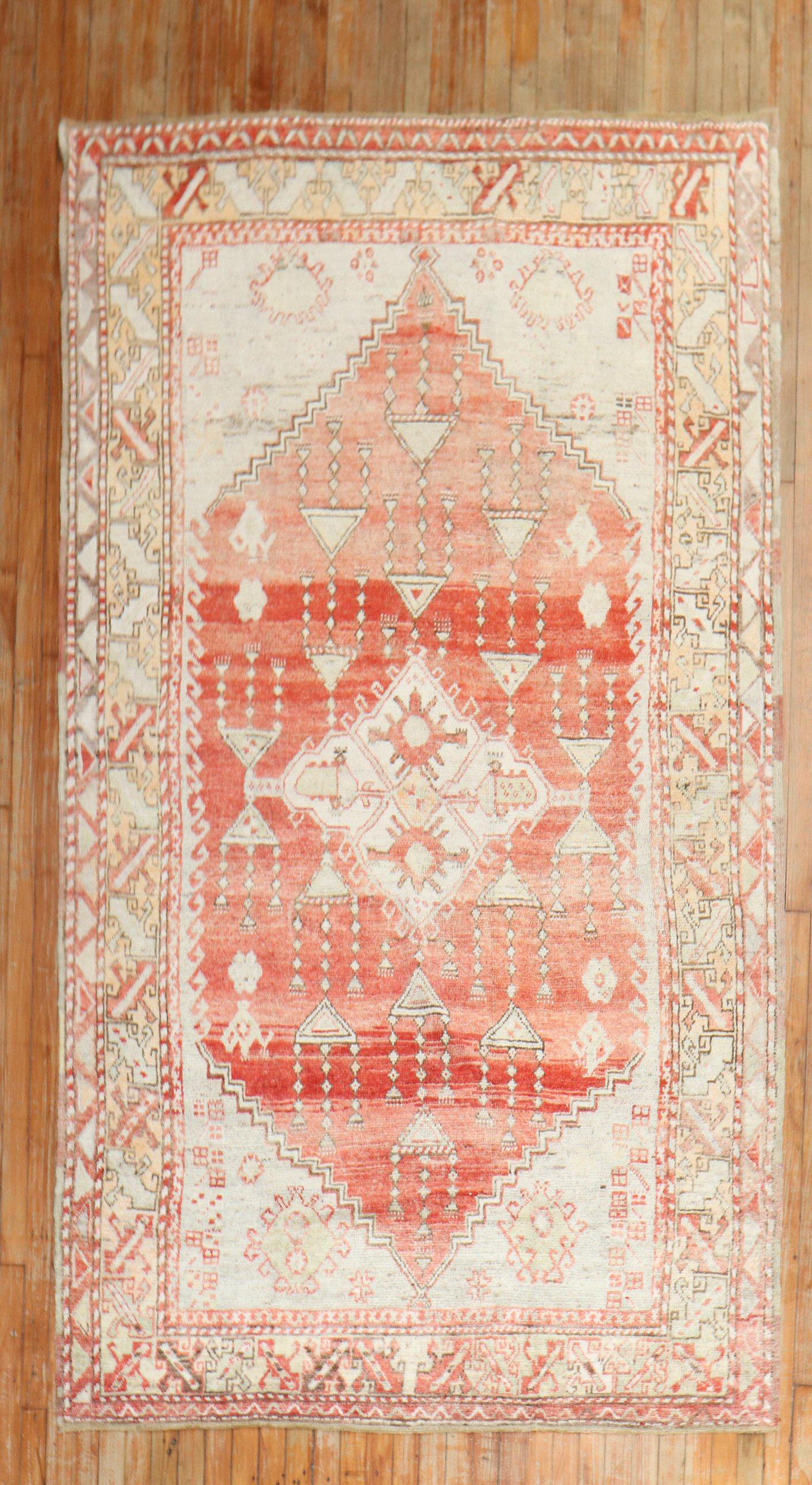 Mid-20th-century Turkish Anatolian  Daizkare Intermediate Size Rug

Size: 5'2'' x 9'2''