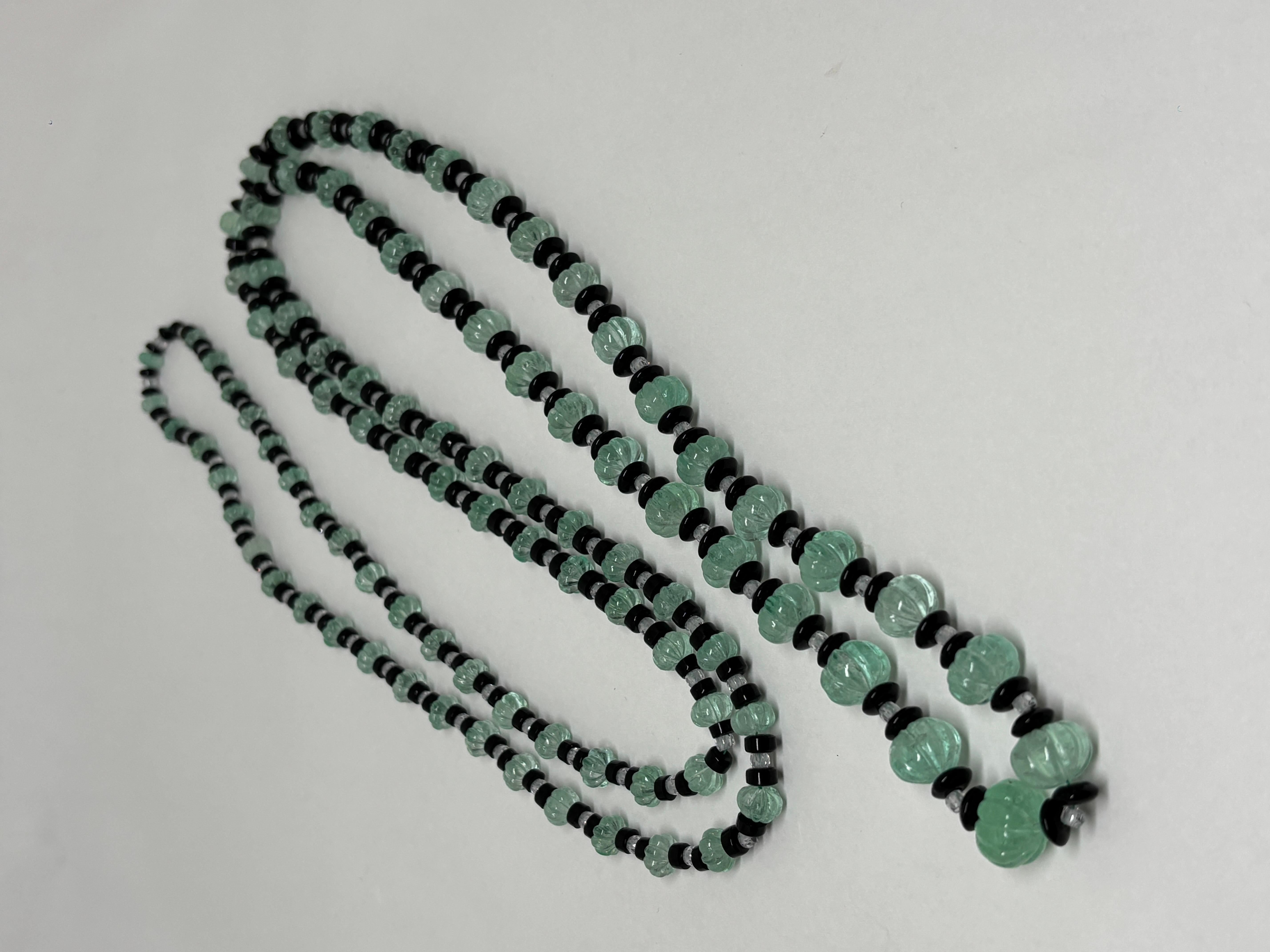 Perline di smeraldo a forma di melone  Collana con onice nera e cristalli Cts 210 In condizioni Nuovo in vendita a Hong Kong, HK