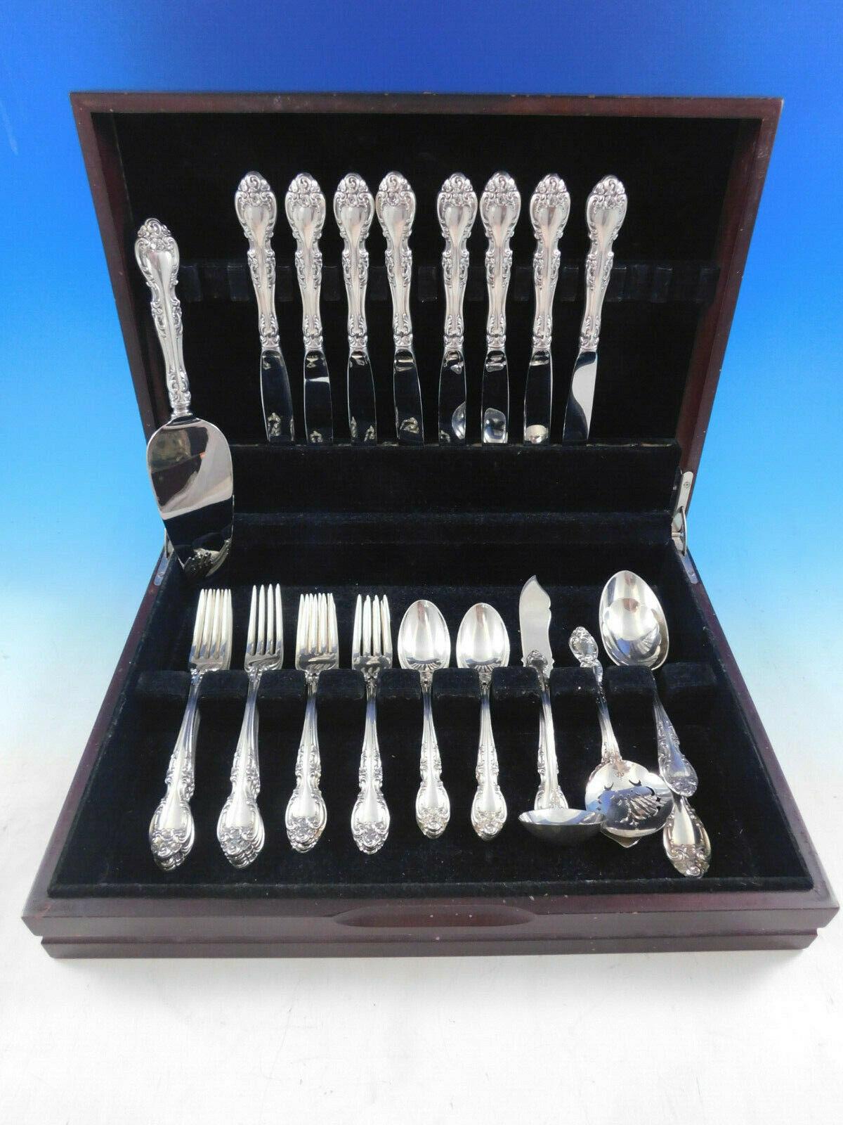 Inspired by carvings from the Melrose Mansion of Natchez, Mississippi, this pattern possesses unusual boldness and depth. Melrose has elegant curves and intricate detailing along the edge of each piece.

Melrose by Gorham Sterling Silver Flatware
