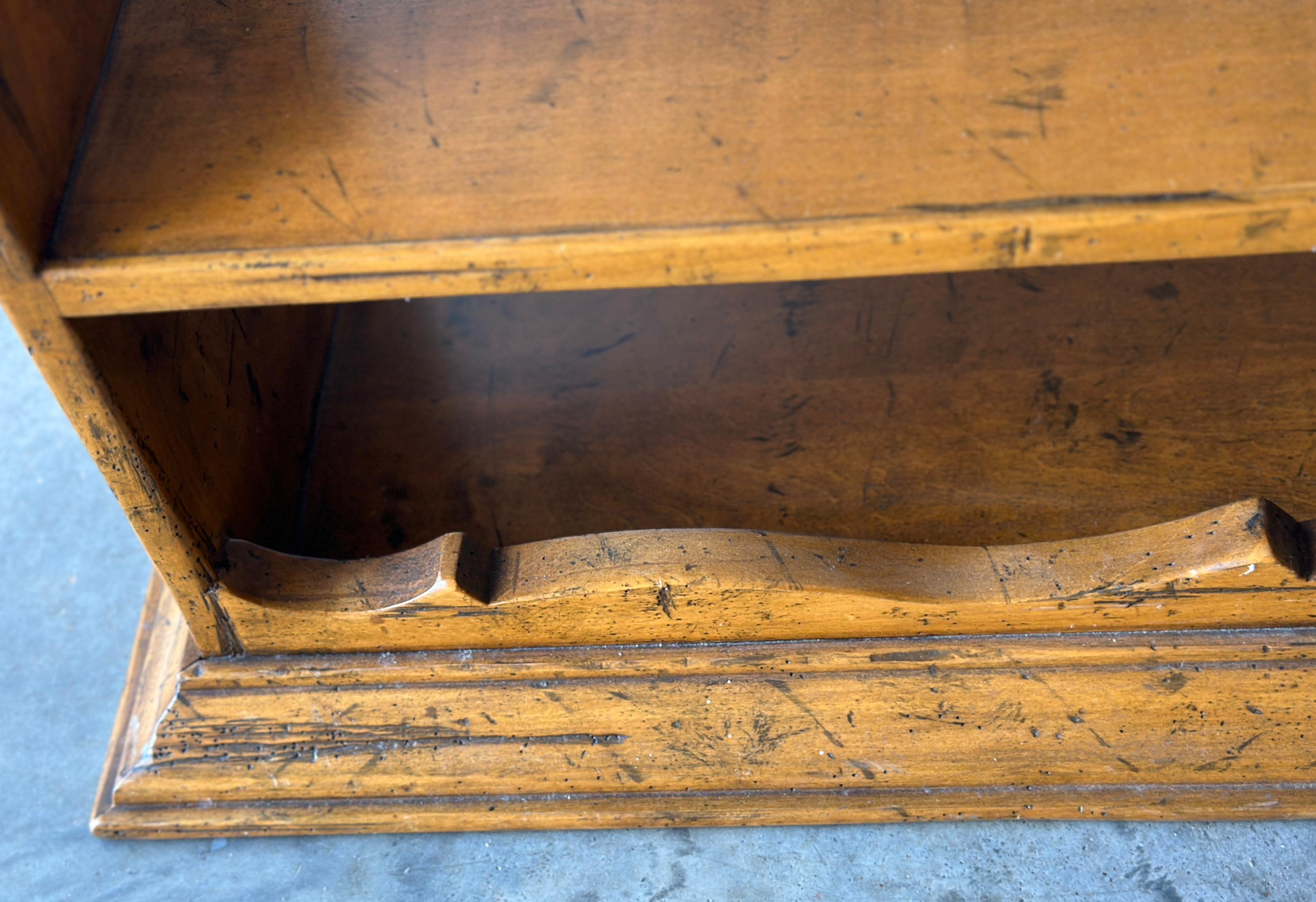 Fatto a mano Melrose Collection Guy Chaddock & Co. Portapiatti in vendita