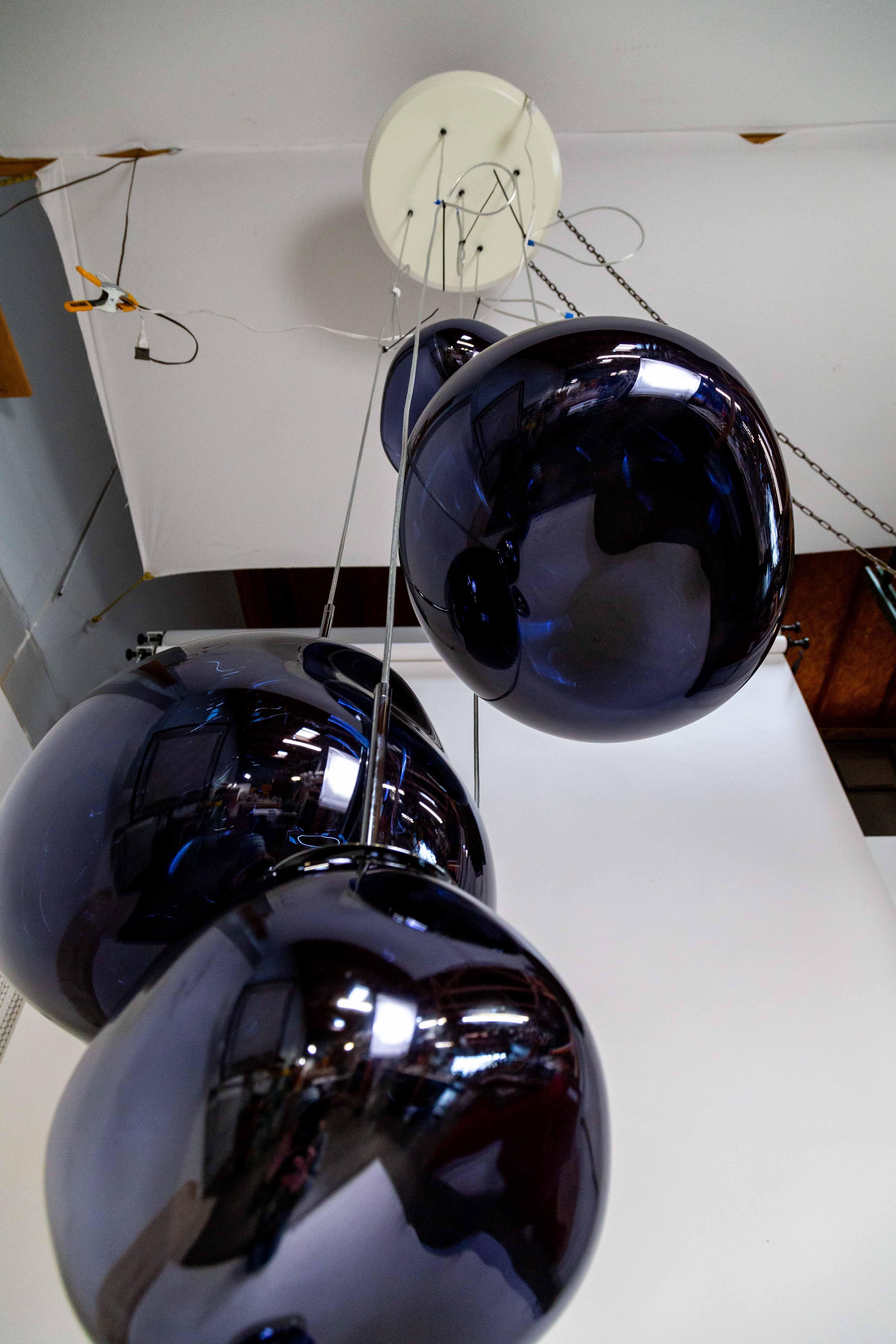 Melt 5-Light Spheres Chandelier by Tom Dixon For Sale 2