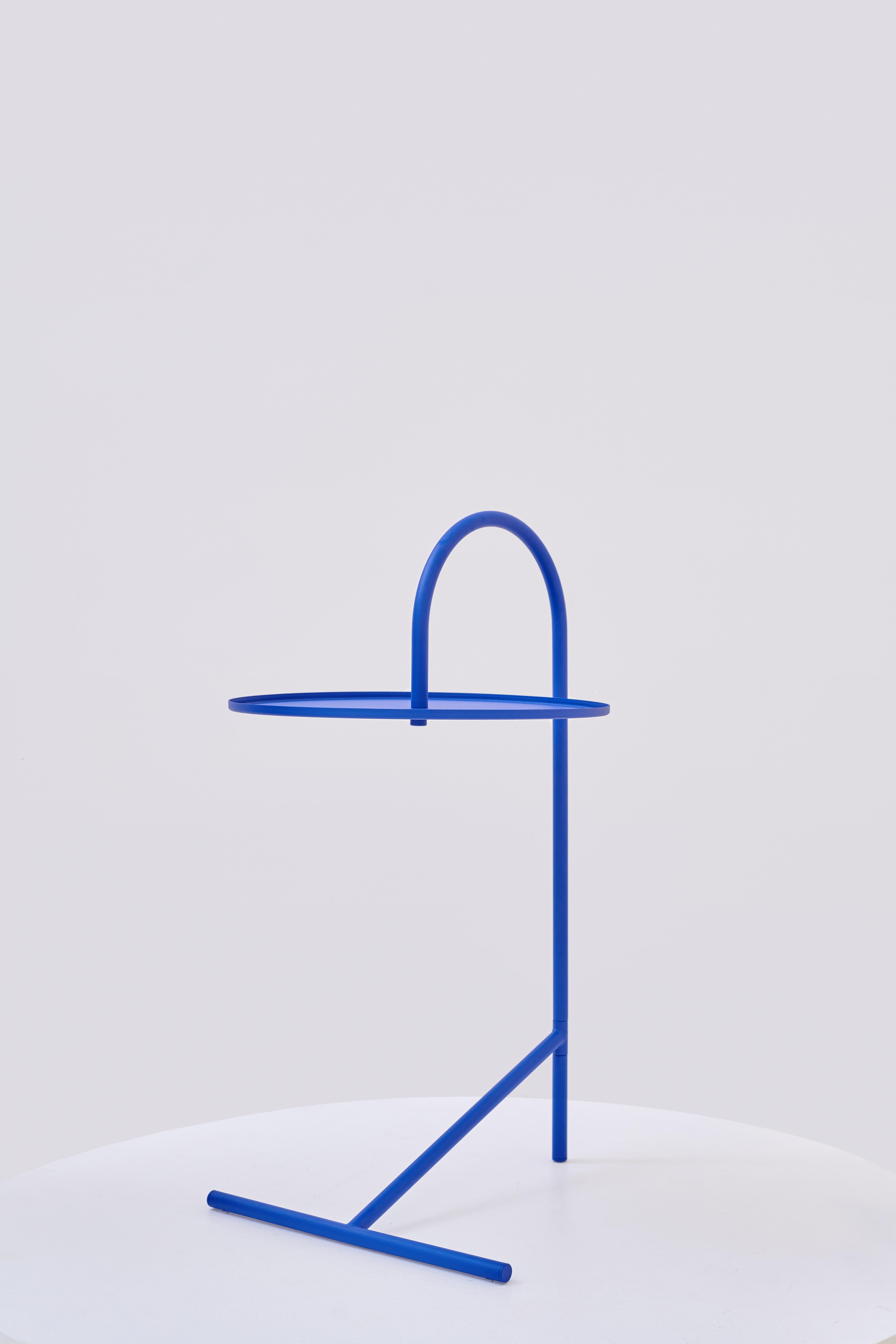 Table Basse Bleue Melt d'Oito en vente 1