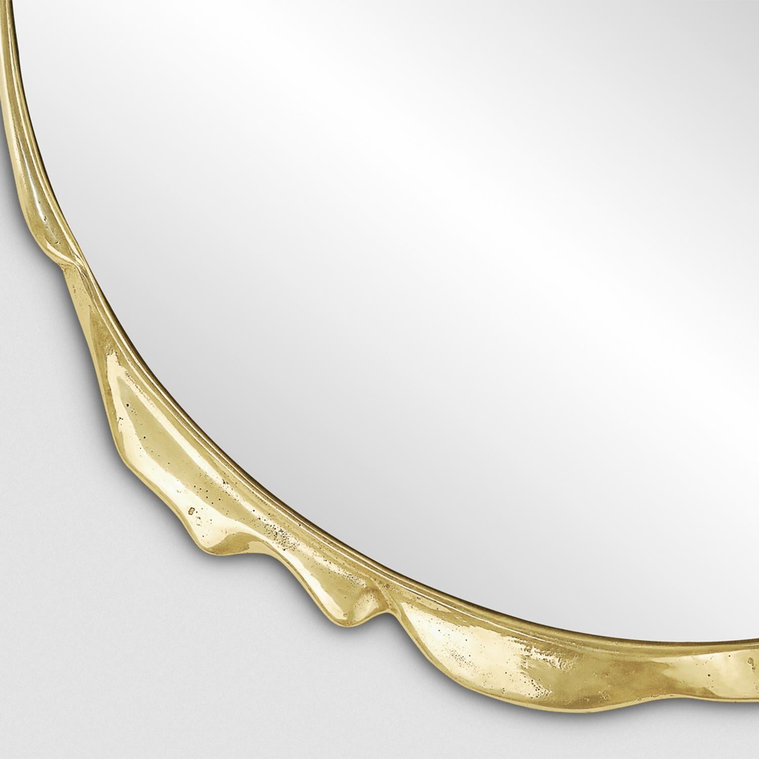 Melted Gold Mirror In New Condition For Sale In Paris, FR
