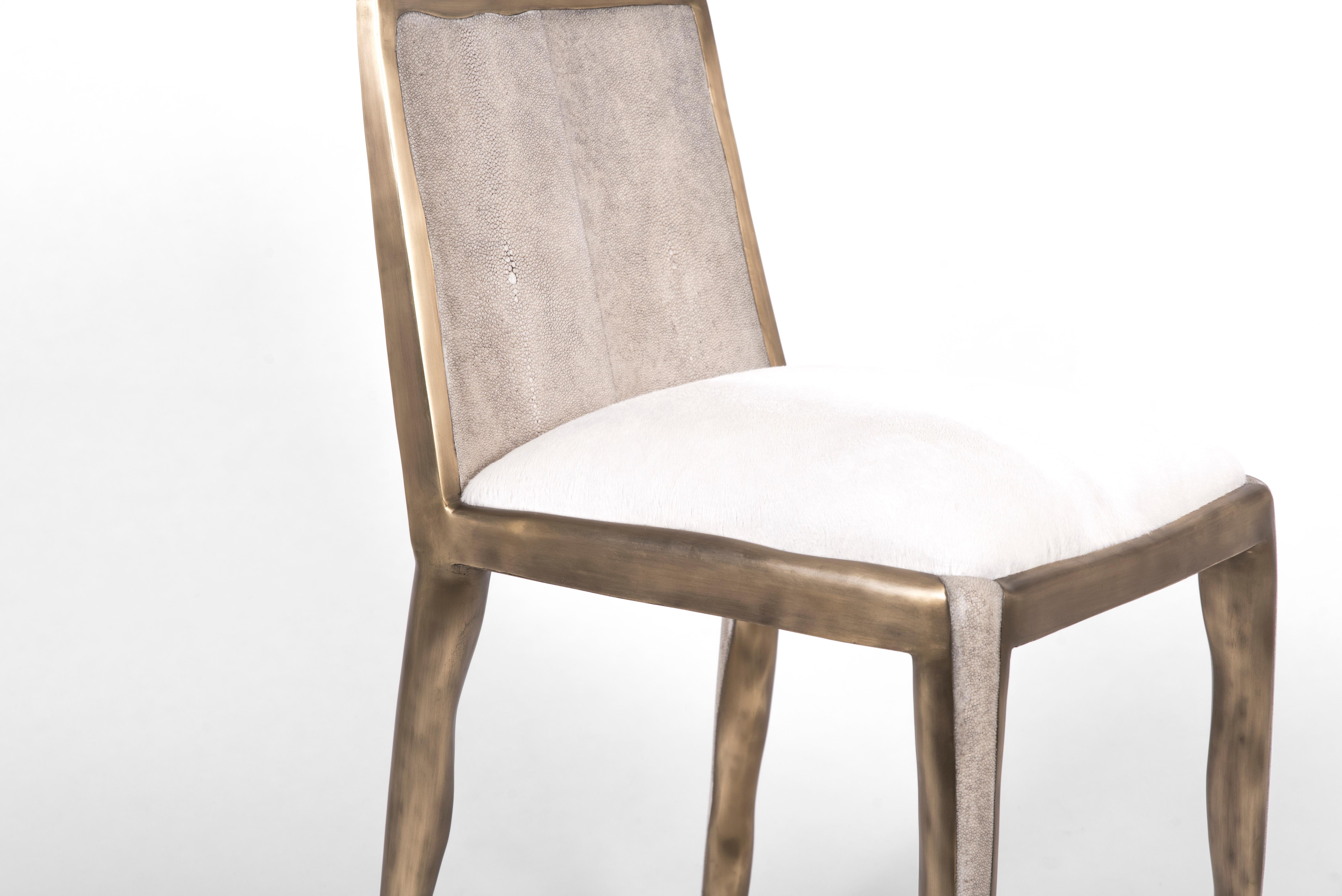 Stuhl Melting Chair aus blauem Chagrin und Bronze-Patina Messing von R&Y Augousti im Angebot 2