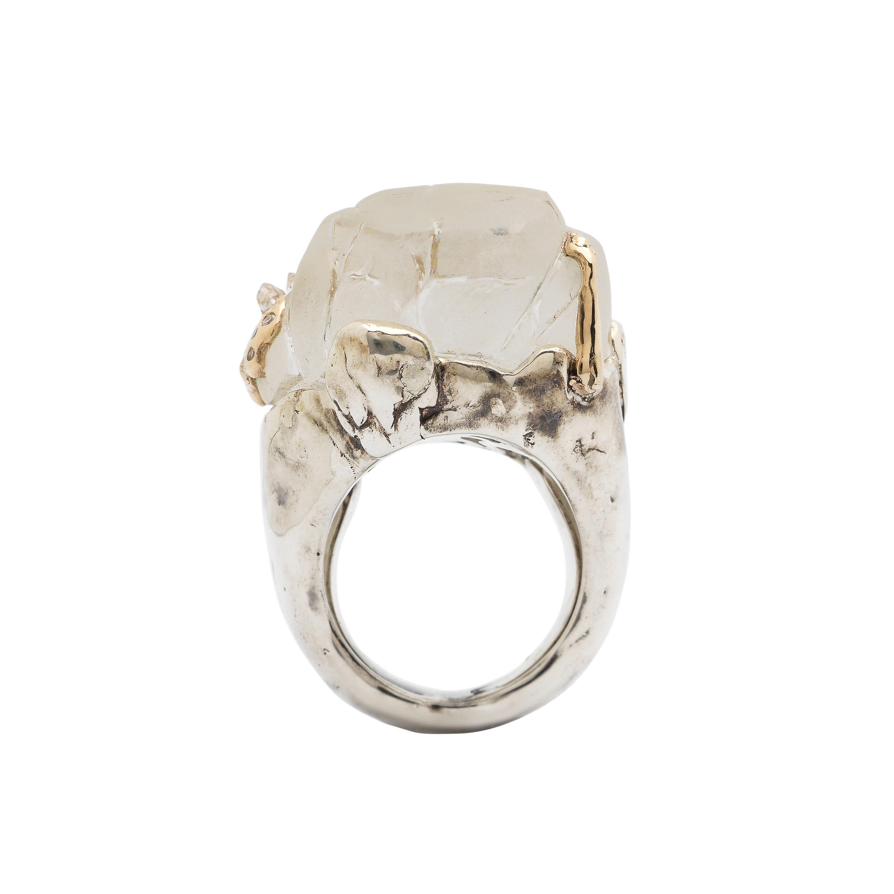 18k white gold quartz ring