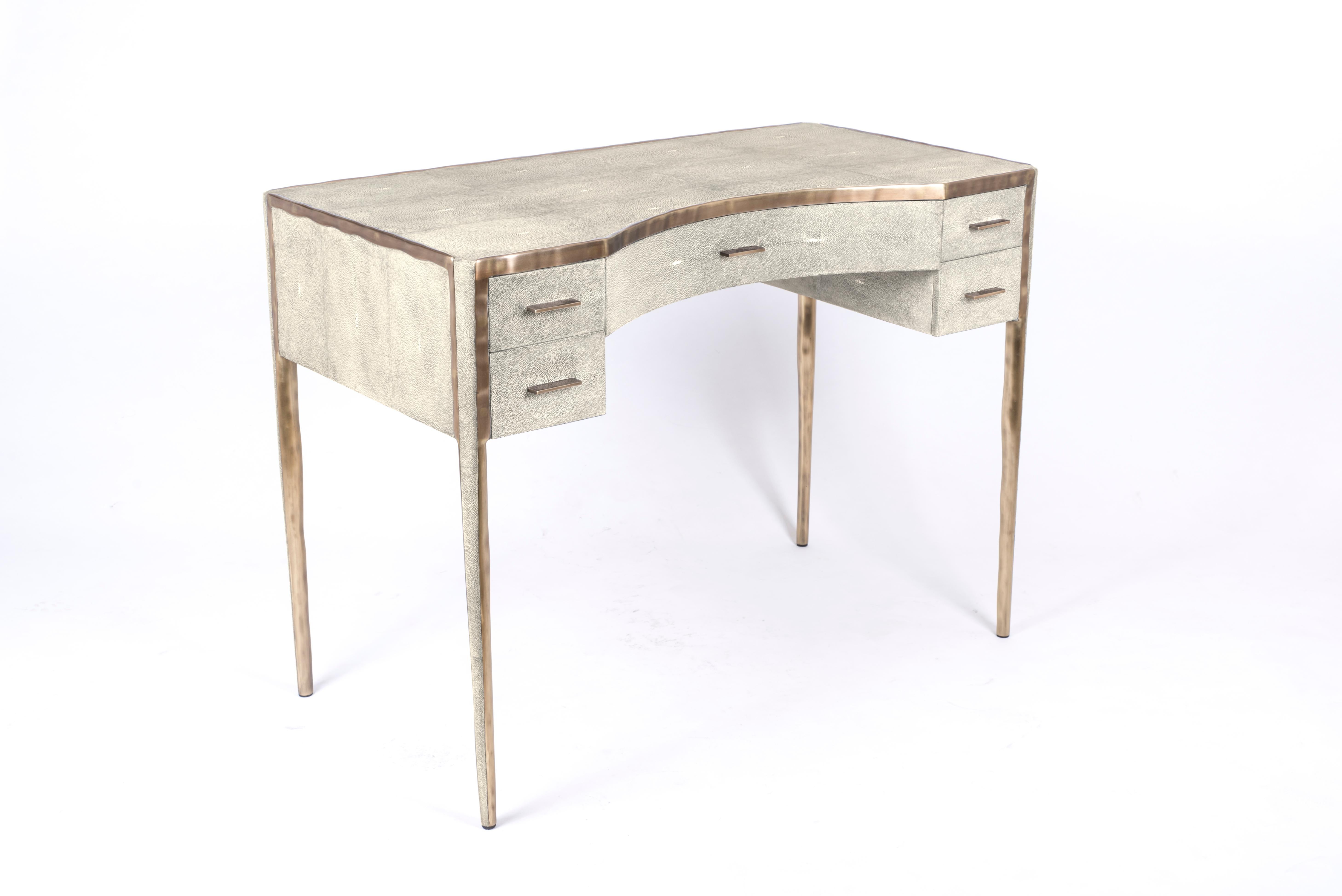 French Melting Vanity Table in Cream Shagreen and Bronze-Patina Brass by R & Y Augousti For Sale