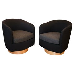 Melville Swivel Roxy Chair Designed by Milo Baughman for Thayer Coggins c.2000s