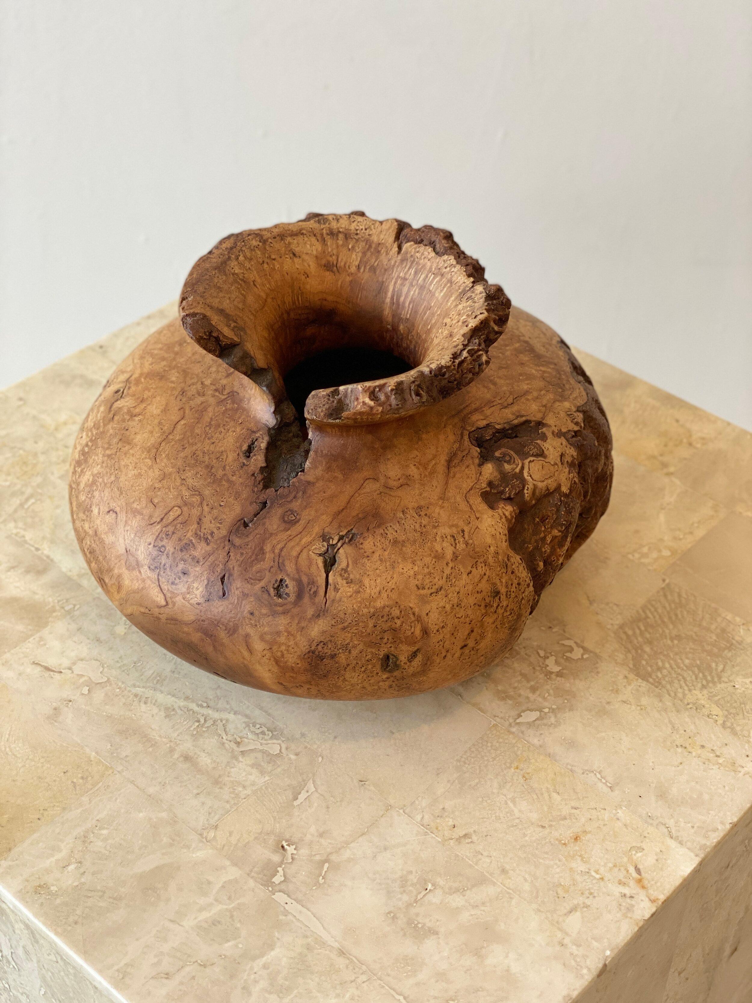 North American Melvin Lindquist Sculptural Turned Cherry Burl Wood Vase, Signed and Dated 1978 For Sale