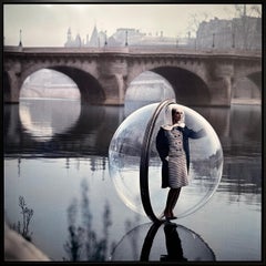 Bubble on Seine – Gerahmte, sublimierte Farbgebung