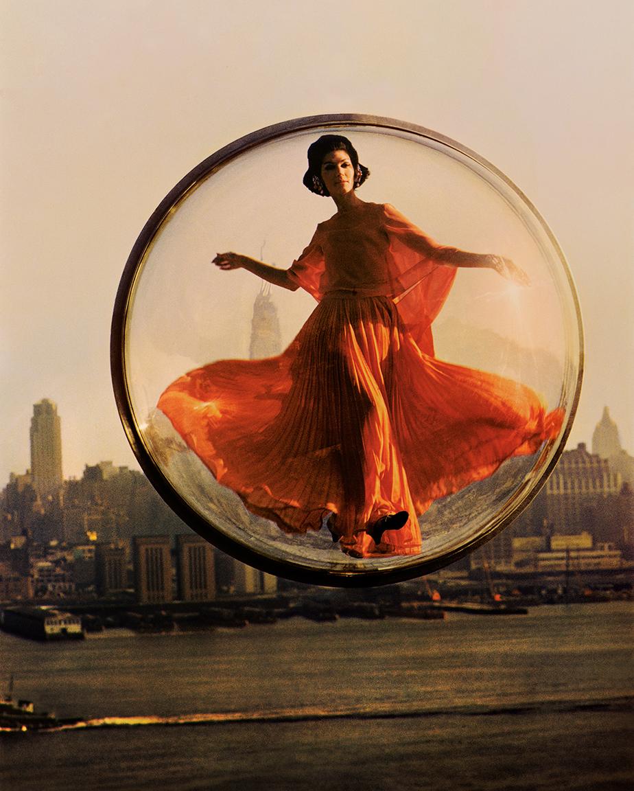 Sopra New York, 1963 - Photograph di Melvin Sokolsky