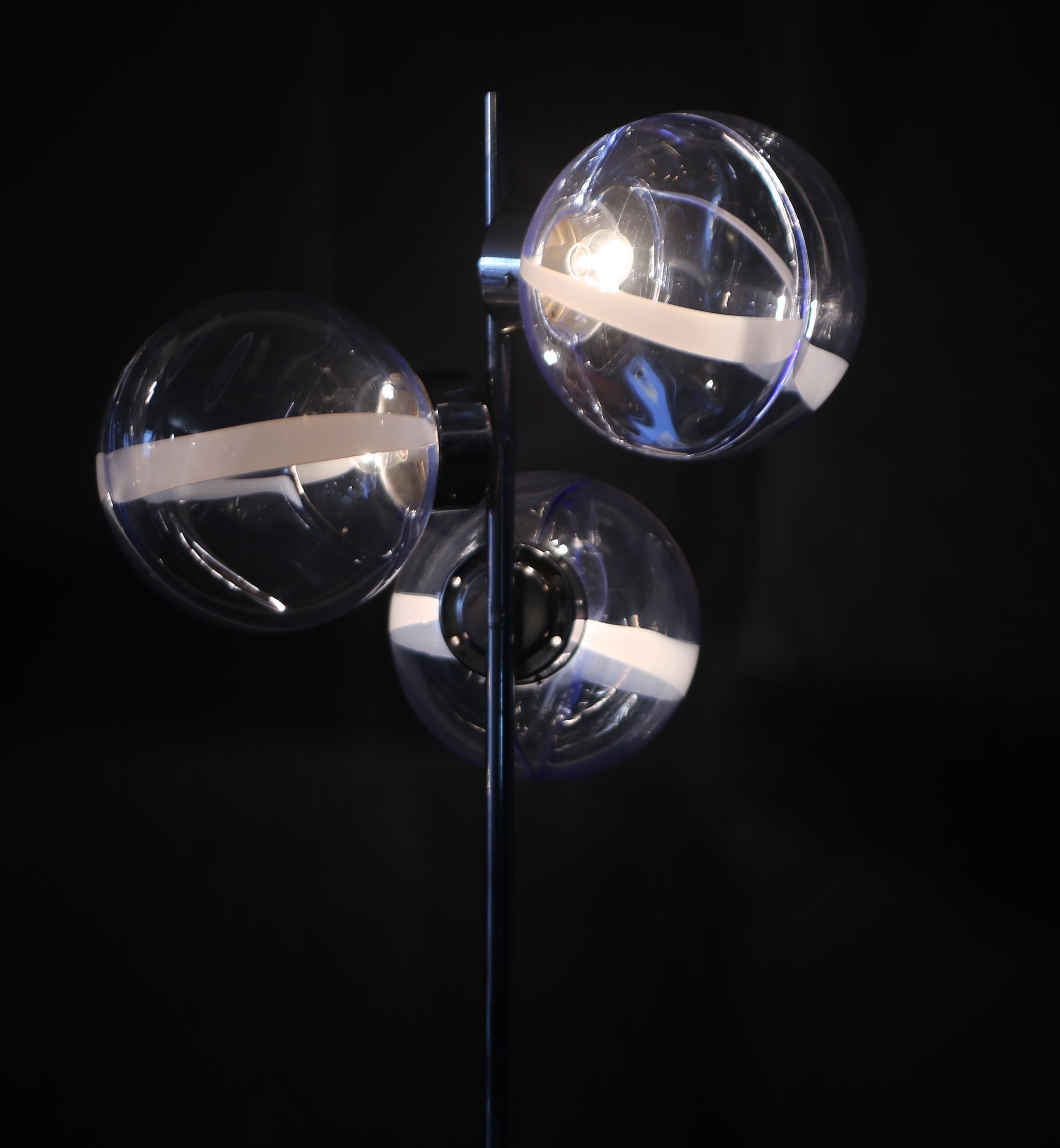 Altro Membrana floor lamp by Toni Zuccheri for Venini, 1960s in vendita