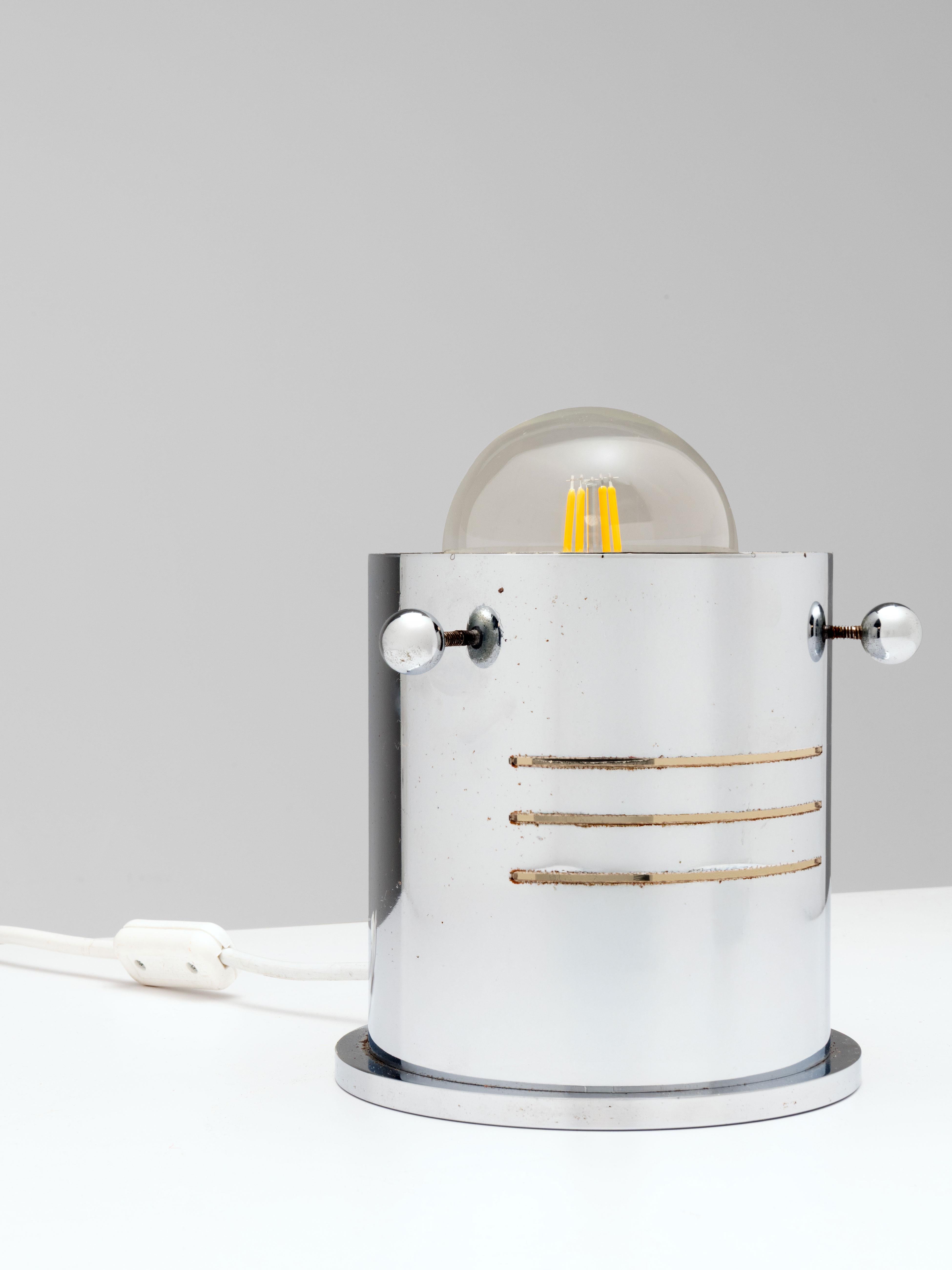 20th Century Membrane table lamp - Toni Zuccheri For Sale