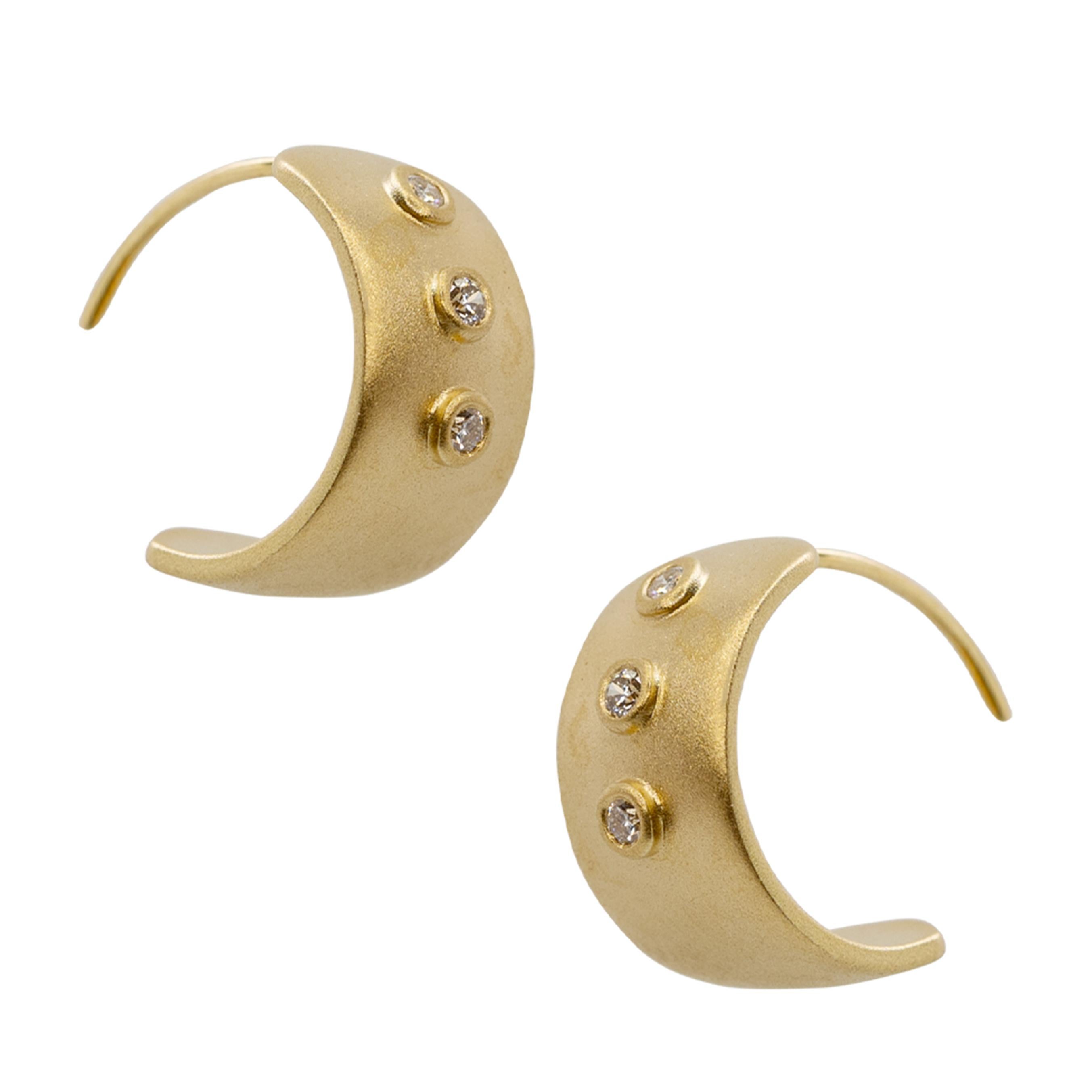 Artigiano Orecchini Meme in oro con diamante, tondi da 1/2