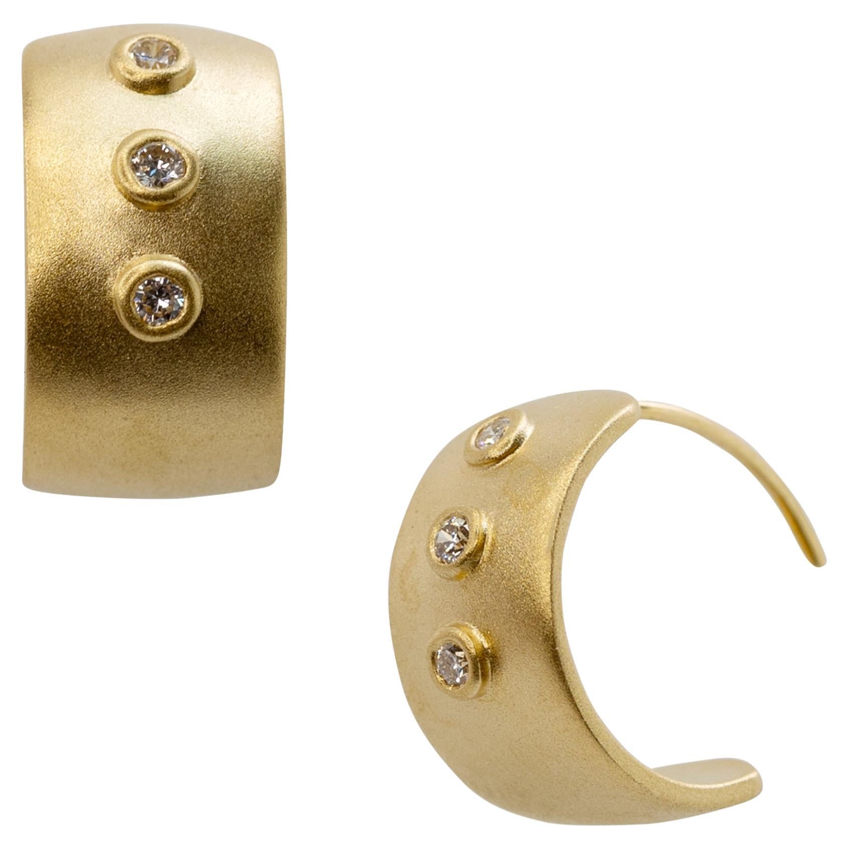 Orecchini Meme in oro con diamante, tondi da 1/2".