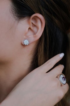 Memento All Diamond Flower Stud Earring in Yellow Gold