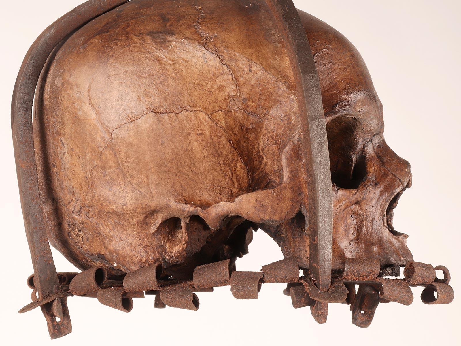 Memento mori. A caged and suspended skull sculpture, Germany, late 17th century. For Sale 10