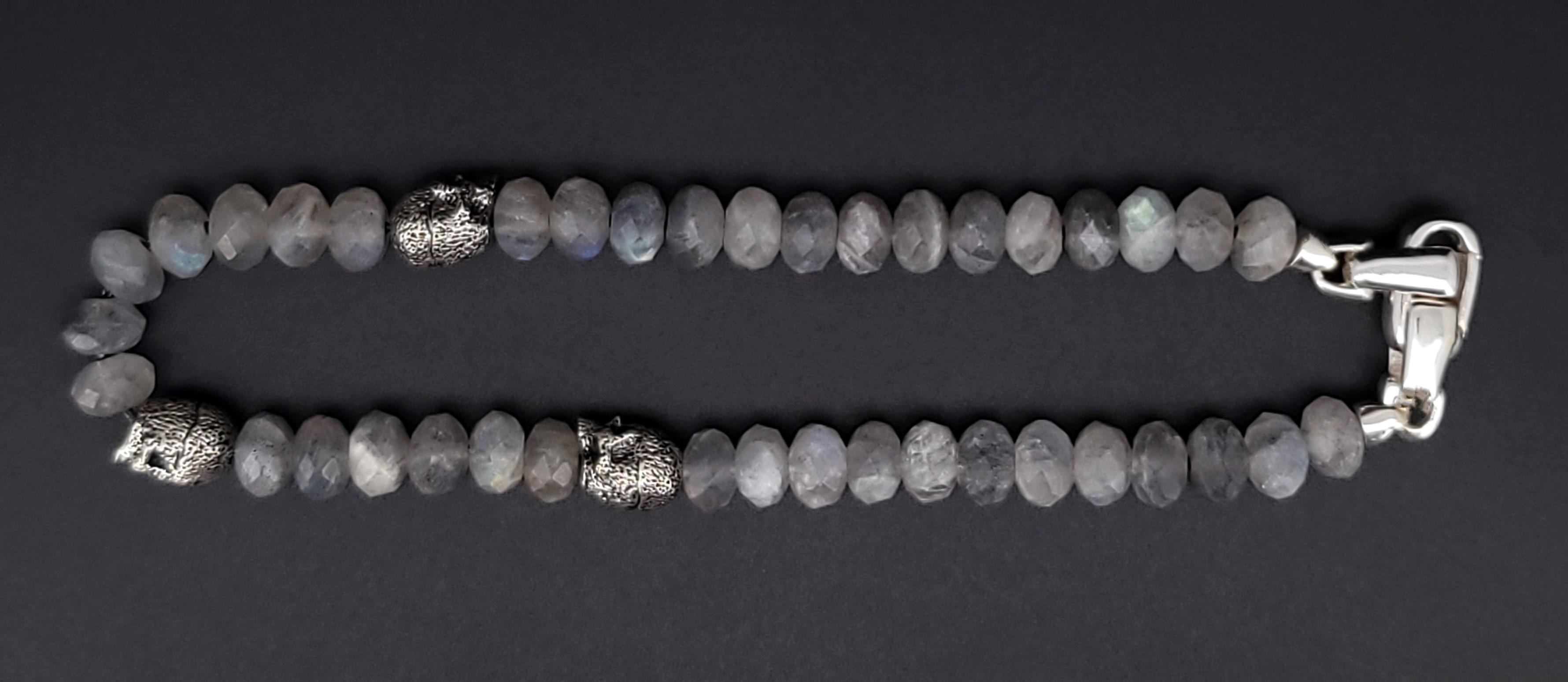 Bracciale Memento Mori con teschio in argento Sterling In condizioni Nuovo in vendita a New York, NY