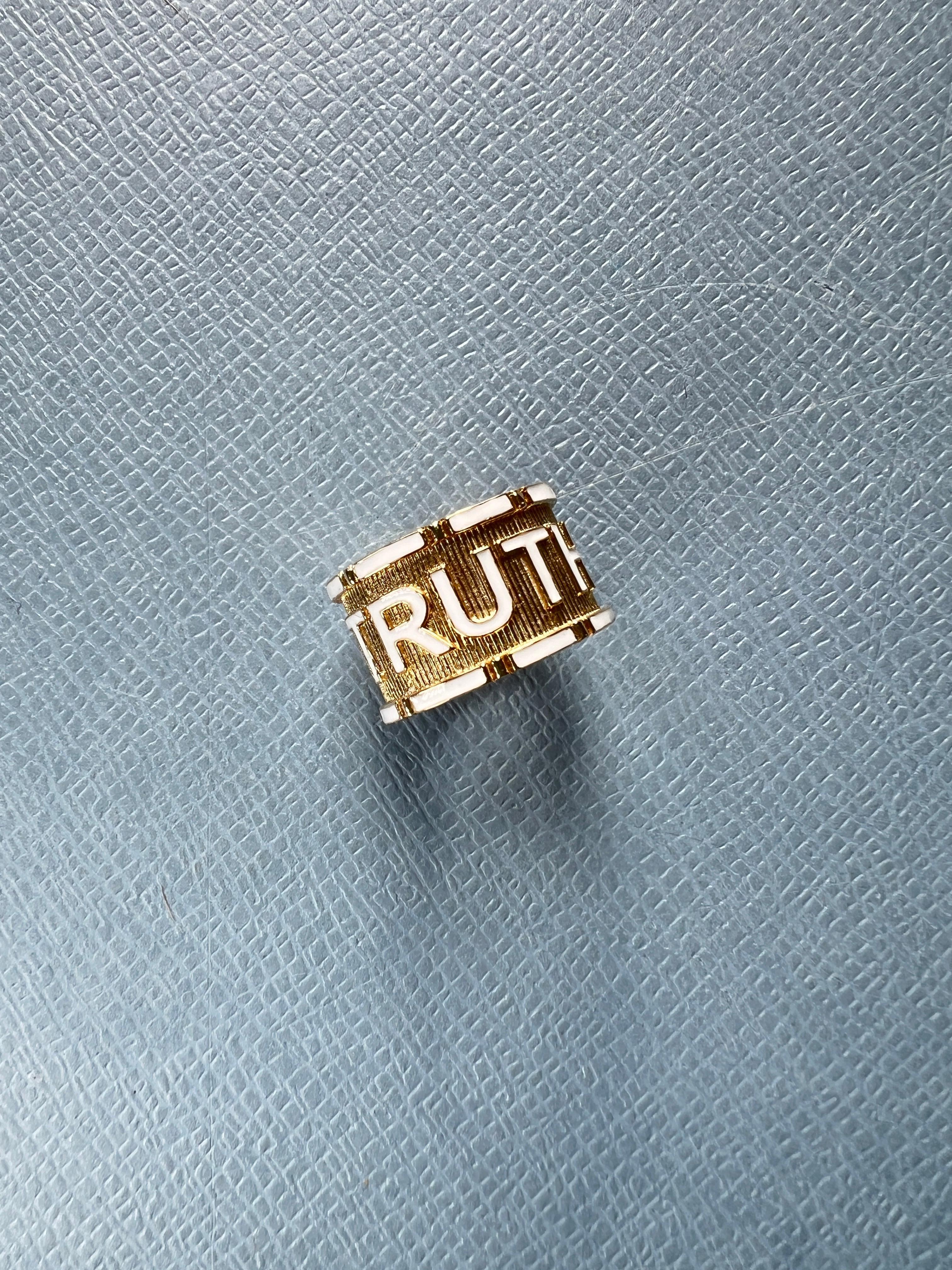 Memento Mori Stil Wahrheit Ring Weiß Emaille im Angebot 3