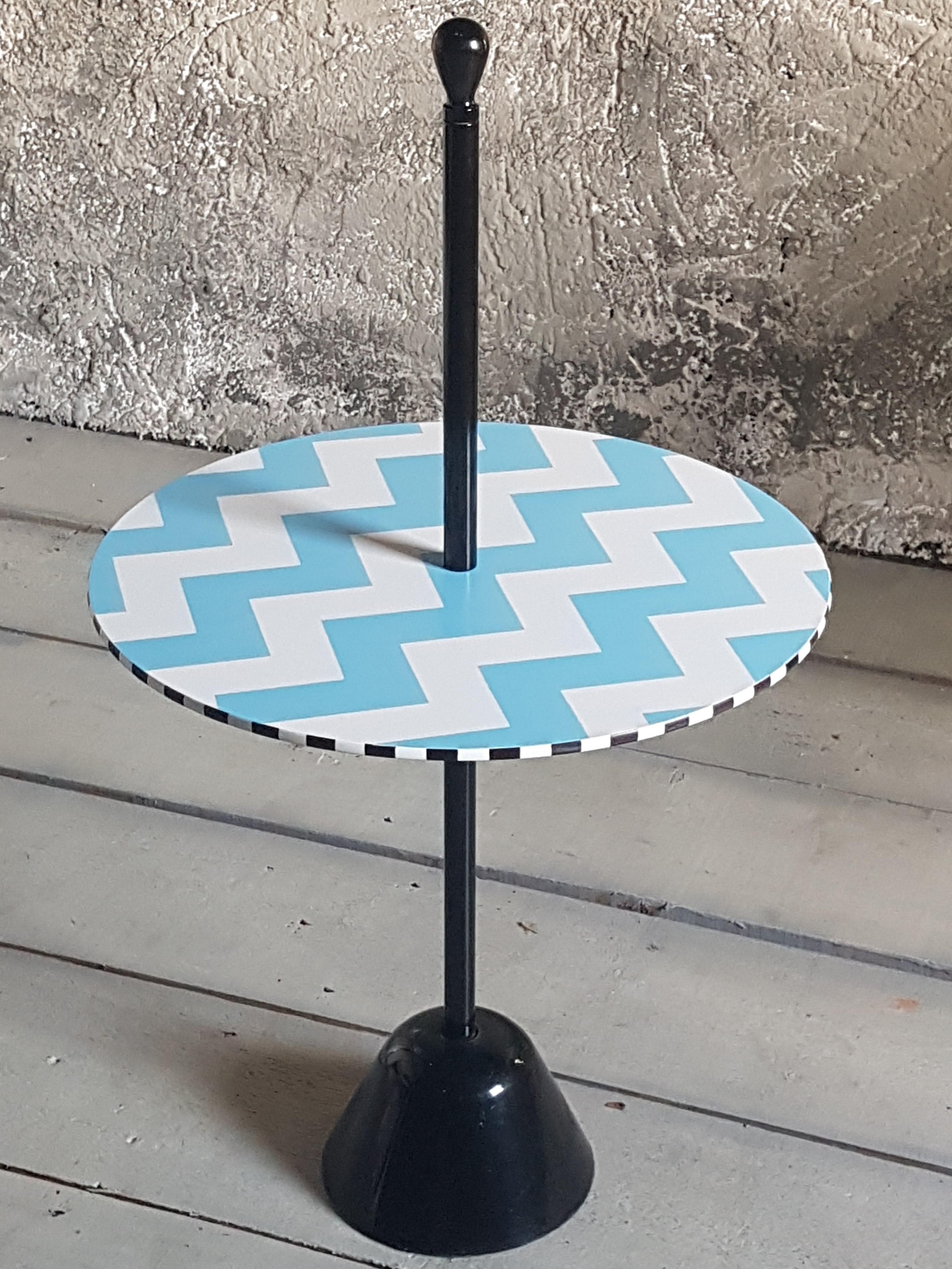 Tavolino Memphis Servomuto Castiglioni Zanotta, Italia anni '80 in vendita 9