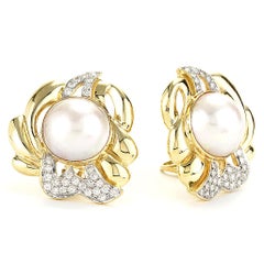 Memo Mabe - Boucles d'oreilles à clip en or jaune 18 carats avec perles et diamants