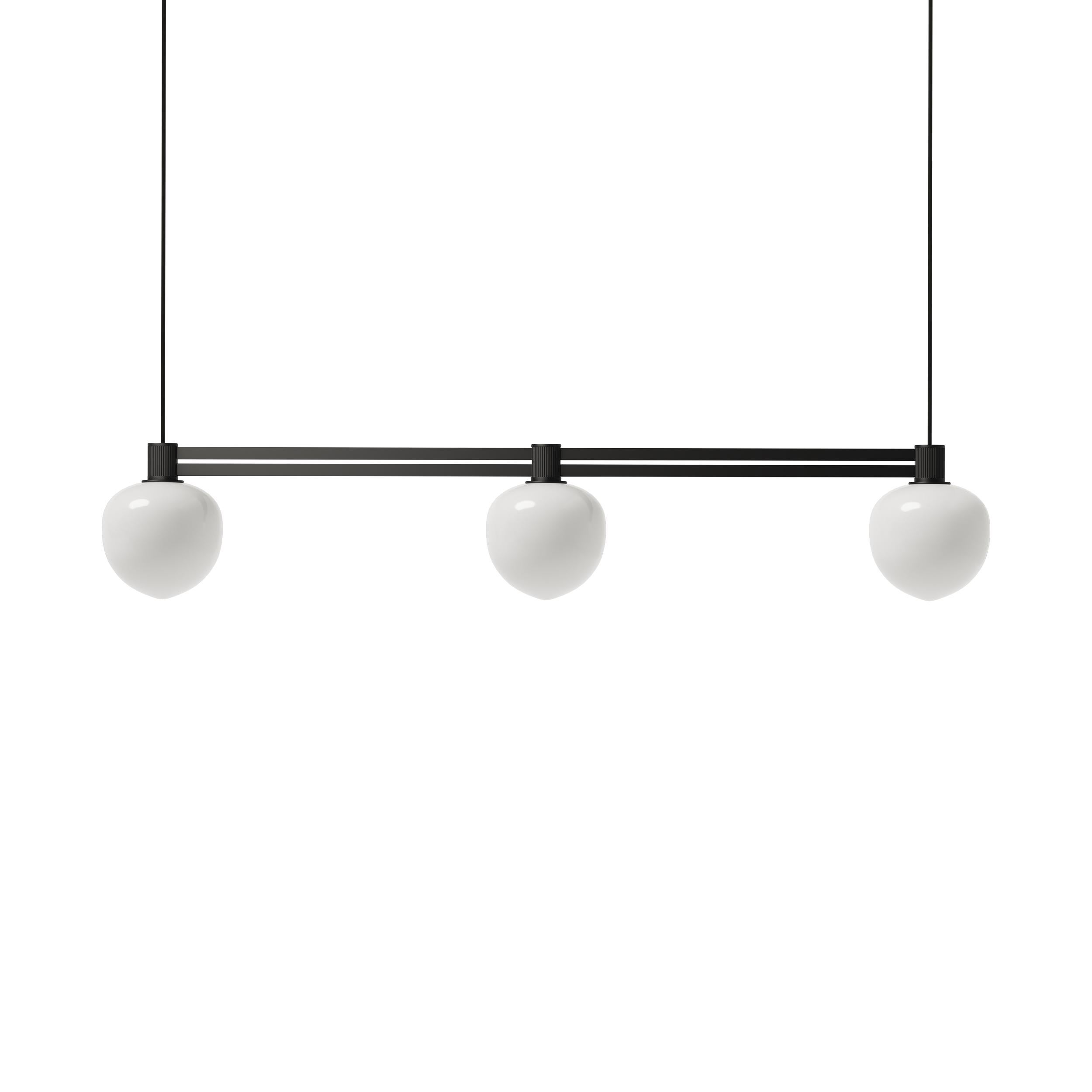 Lampada a sospensione in ottone 'Memoir 120 III' di GamFratesi per Lyfa, fianco a fianco in vendita 4