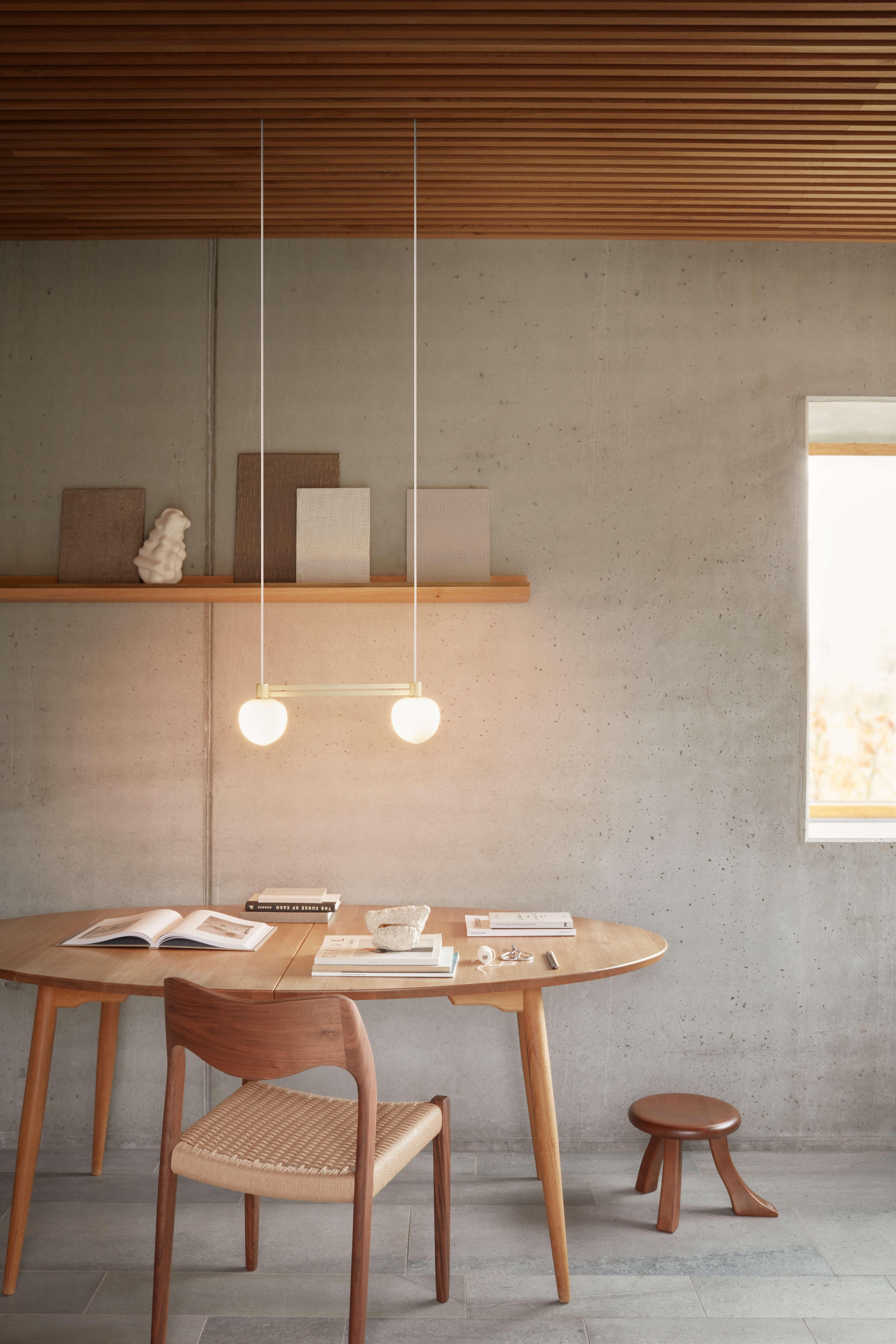 Scandinavo moderno Lampada a sospensione in ottone 'Memoir 120 III' di GamFratesi per Lyfa, fianco a fianco in vendita